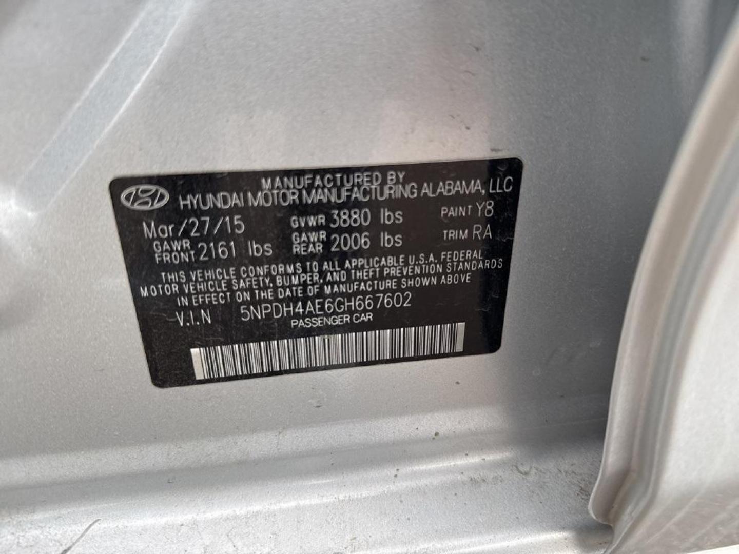 2016 SILVER Hyundai Elantra LIMITED (5NPDH4AE6GH) with an 4 Cyl, 1.8L engine, Automatic transmission, located at 10890 W. Colfax Ave., Lakewood, CO, 80215, (303) 274-7692, 39.739914, -105.120132 - Photo#39