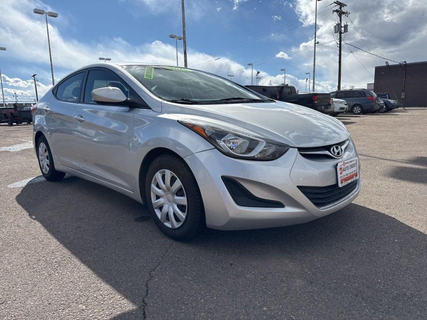 2016 SILVER Hyundai Elantra LIMITED (5NPDH4AE6GH) with an 4 Cyl, 1.8L engine, Automatic transmission, located at 10890 W. Colfax Ave., Lakewood, CO, 80215, (303) 274-7692, 39.739914, -105.120132 - Photo#1