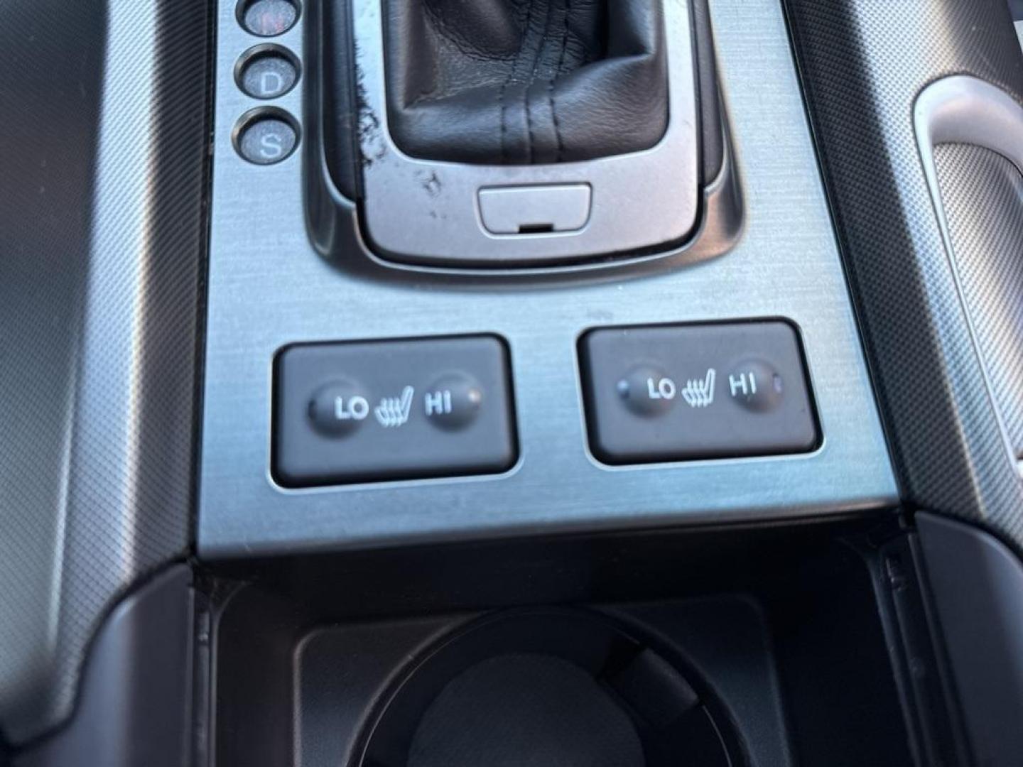 2013 Crystal Black Pearl /Graystone Acura TL 3.5 (19UUA8F53DA) with an 3.5L V6 SOHC VTEC 24V engine, Automatic transmission, located at 10890 W. Colfax Ave., Lakewood, CO, 80215, (303) 274-7692, 39.739914, -105.120132 - 2013 Acura TL Fully loaded and in excellent condition. Non smoker, non pet car that has been fully serviced. No accidents and really shows pride of ownership.<br><br>All Cars Have Clean Titles And Are Serviced Before Sale., Clean Carfax, No Accident, All Books and Keys, New Tires, Backup Camera, Lea - Photo#14