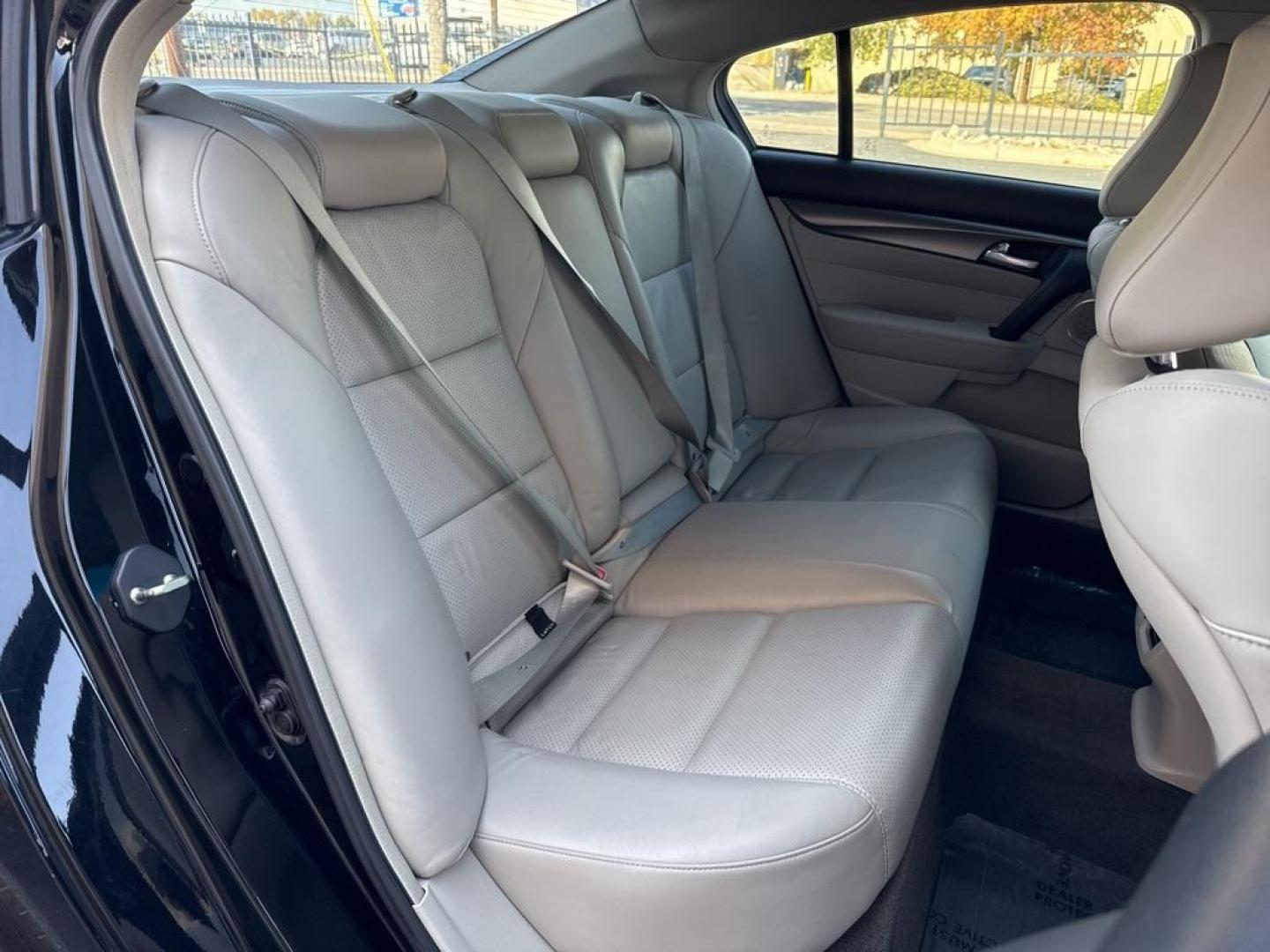 2013 Crystal Black Pearl /Graystone Acura TL 3.5 (19UUA8F53DA) with an 3.5L V6 SOHC VTEC 24V engine, Automatic transmission, located at 10890 W. Colfax Ave., Lakewood, CO, 80215, (303) 274-7692, 39.739914, -105.120132 - 2013 Acura TL Fully loaded and in excellent condition. Non smoker, non pet car that has been fully serviced. No accidents and really shows pride of ownership.<br><br>All Cars Have Clean Titles And Are Serviced Before Sale., Clean Carfax, No Accident, All Books and Keys, New Tires, Backup Camera, Lea - Photo#18