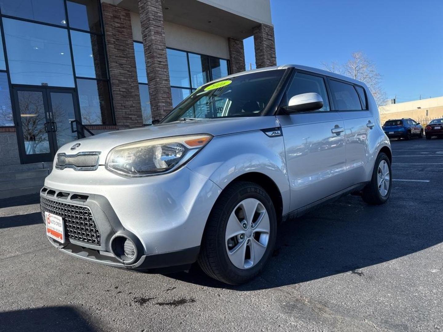 2016 Bright Silver /Black Kia Soul Base (KNDJN2A29G7) with an 1.6L I4 DGI engine, Automatic transmission, located at 10890 W. Colfax Ave., Lakewood, CO, 80215, (303) 274-7692, 39.739914, -105.120132 - 2016 Kia Soul CARFAX One-Owner. FWD<br><br>D1 Auto NEVER charges dealer fees! All cars have clean titles and have been inspected for mechanical issues. We have financing for everyone. Good credit, bad credit, first time buyers.<br>Clean CARFAX.<br>Please call Lakewood Location 303-274-7692 or Thornt - Photo#0