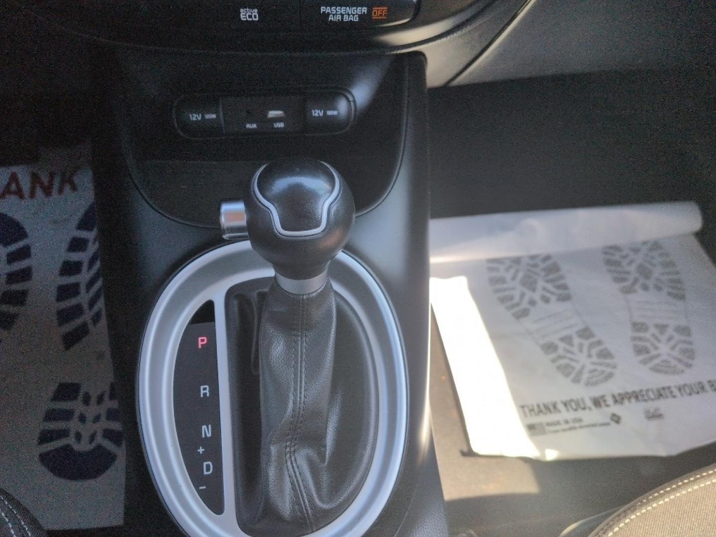 2016 SILVER Kia Soul Base (KNDJN2A29G7) with an 4 Cyl, 1.6L engine, Automatic transmission, located at 10890 W. Colfax Ave., Lakewood, CO, 80215, (303) 274-7692, 39.739914, -105.120132- Photo#13