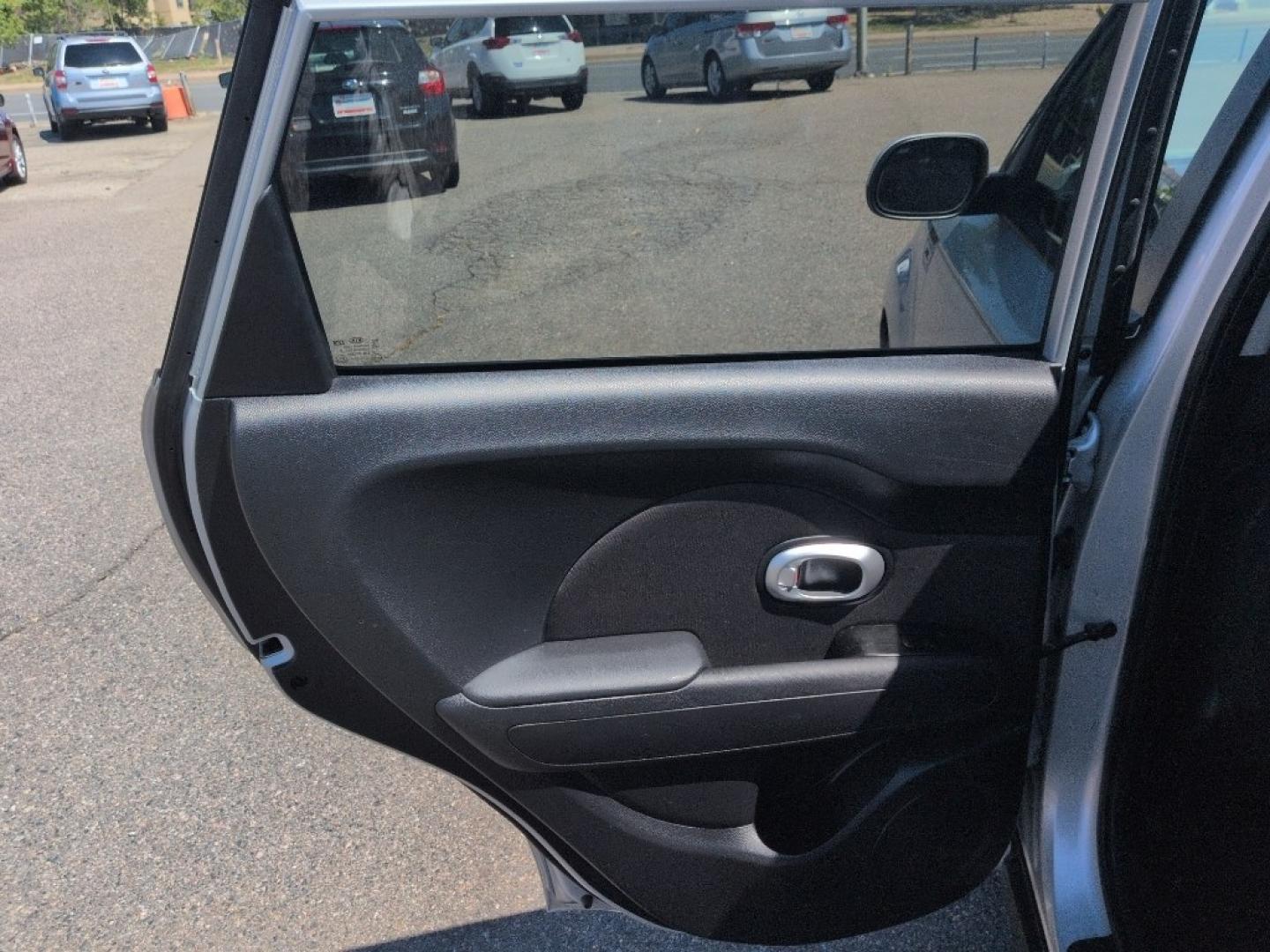 2016 SILVER Kia Soul Base (KNDJN2A29G7) with an 4 Cyl, 1.6L engine, Automatic transmission, located at 10890 W. Colfax Ave., Lakewood, CO, 80215, (303) 274-7692, 39.739914, -105.120132- Photo#17