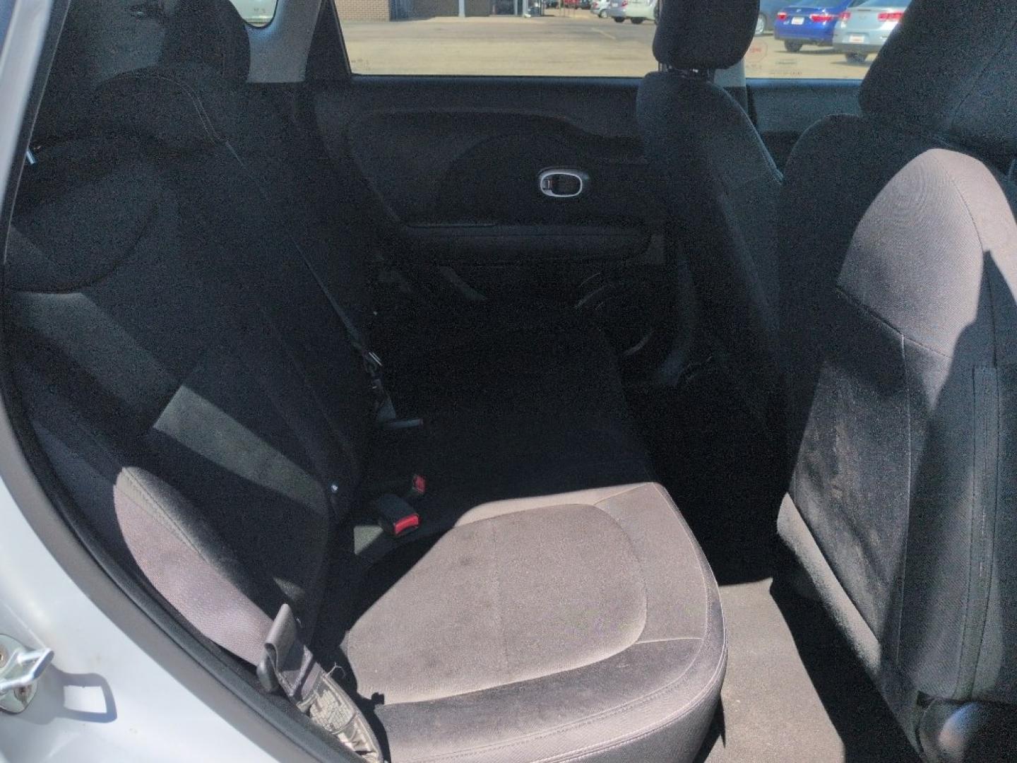 2016 SILVER Kia Soul Base (KNDJN2A29G7) with an 4 Cyl, 1.6L engine, Automatic transmission, located at 10890 W. Colfax Ave., Lakewood, CO, 80215, (303) 274-7692, 39.739914, -105.120132- Photo#20