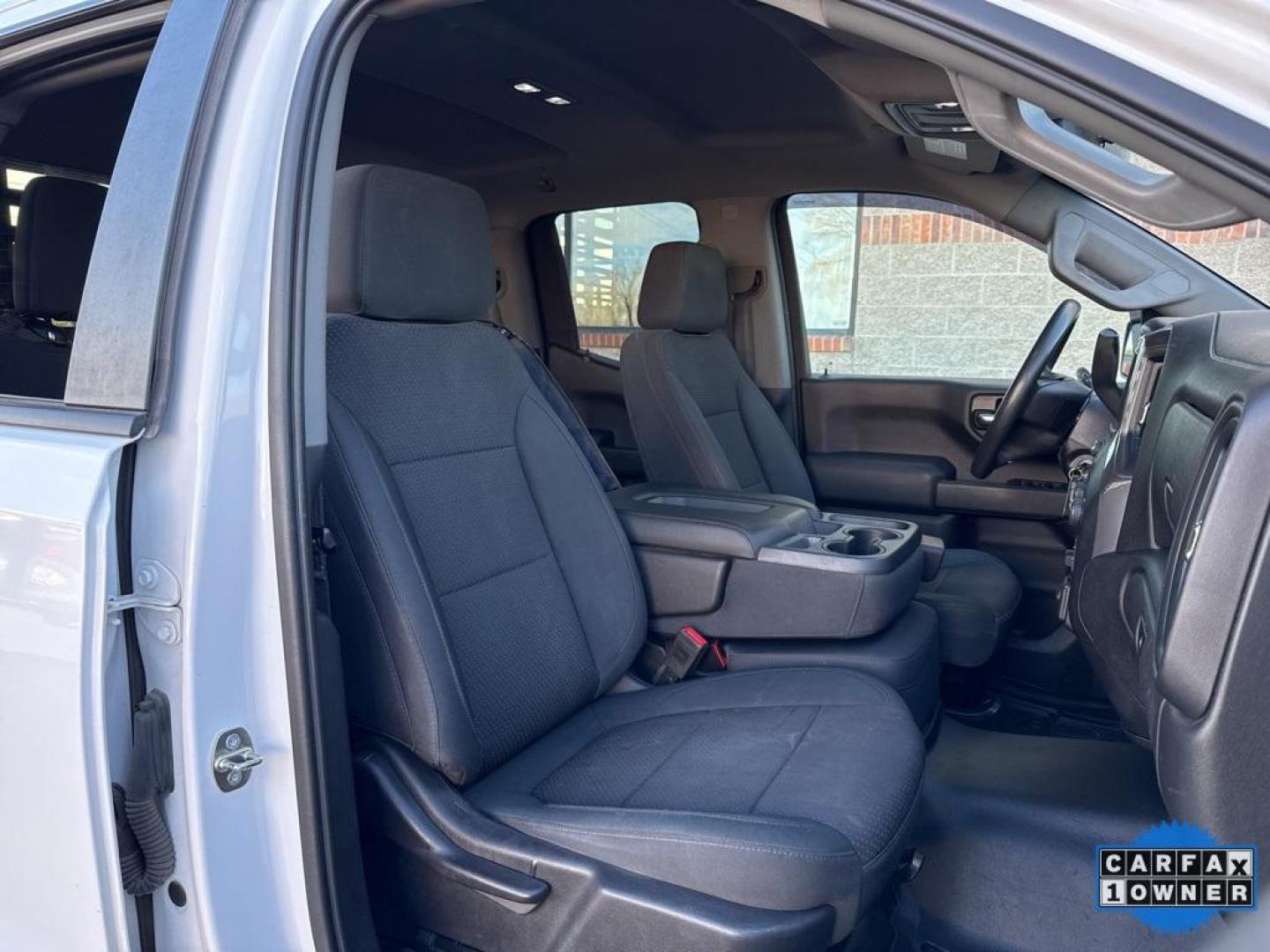 2019 Summit White /Black Chevrolet Silverado 1500 WT (1GCRYAEFXKZ) with an EcoTec3 5.3L V8 engine, Automatic transmission, located at 10890 W. Colfax Ave., Lakewood, CO, 80215, (303) 274-7692, 39.739914, -105.120132 - 2019 Chevrolet Silverado 1500 4x4, Quad Cab in great condition and fully serviced. This truck is ready for work or pleasure and equiped with the desirable 5.3L engine. <br>All Cars Have Clean Titles And Are Serviced Before Sale., CarfaxOne Owner, No Accidents, Backup Camera, Non Smoker, No Pet Odor - Photo#17