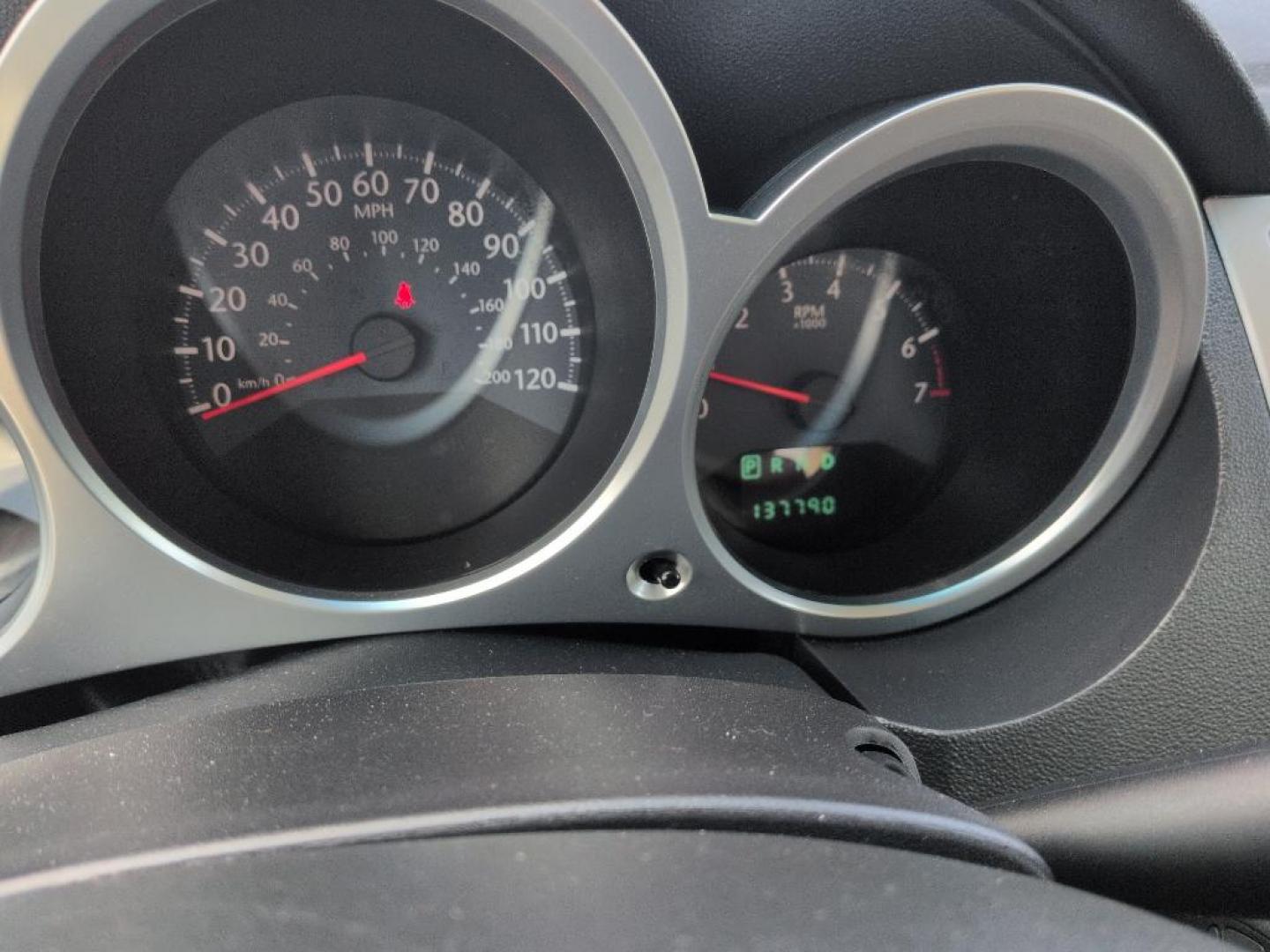 2010 SILVER Chrysler Sebring Limited (1C3CC5FB5AN) with an 4 Cyl, 2.4L engine, Automatic transmission, located at 10890 W. Colfax Ave., Lakewood, CO, 80215, (303) 274-7692, 39.739914, -105.120132 - Photo#11