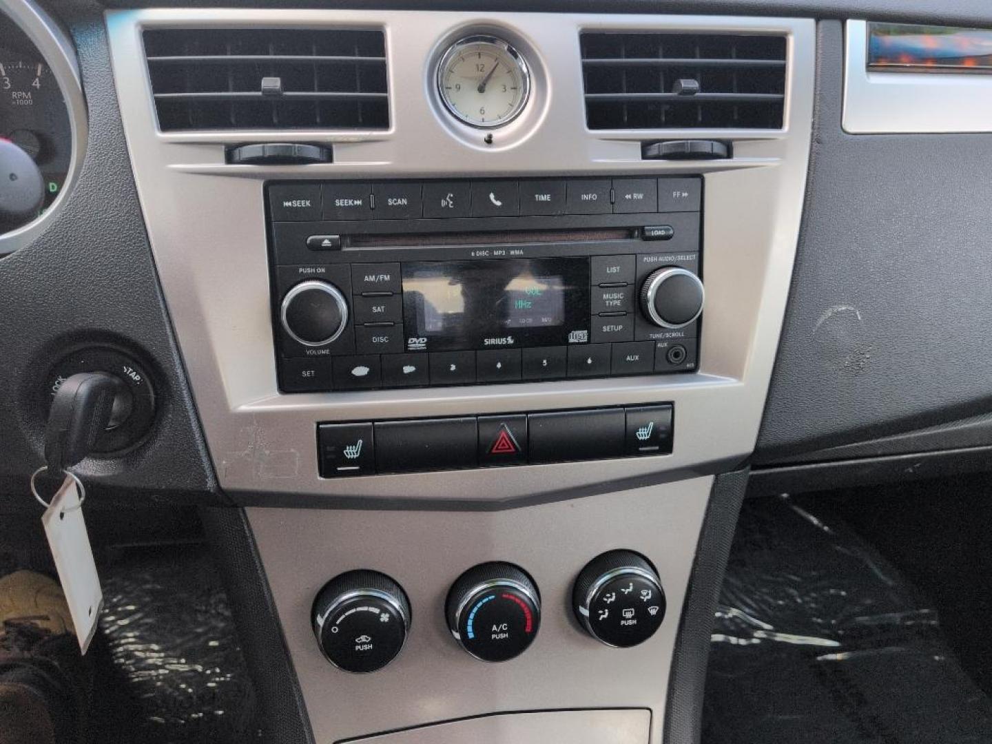 2010 SILVER Chrysler Sebring Limited (1C3CC5FB5AN) with an 4 Cyl, 2.4L engine, Automatic transmission, located at 10890 W. Colfax Ave., Lakewood, CO, 80215, (303) 274-7692, 39.739914, -105.120132 - Photo#12