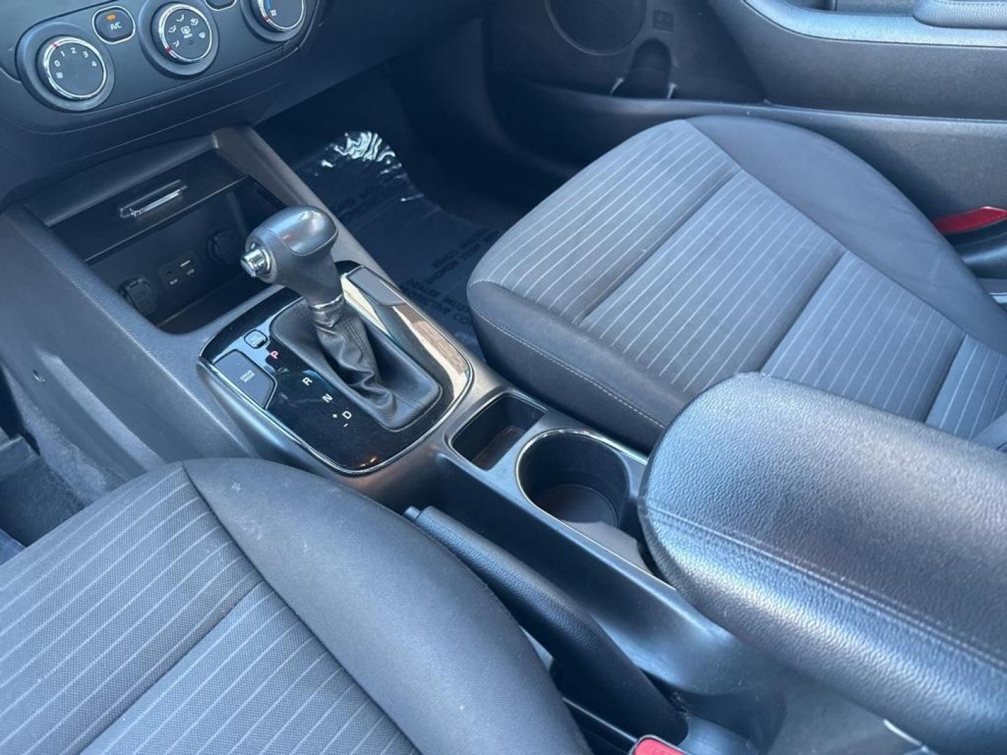 2017 BLUE Kia Forte LX 6A (3KPFL4A71HE) with an 4 Cyl, 2.0L engine, Automatic transmission, located at 10890 W. Colfax Ave., Lakewood, CO, 80215, (303) 274-7692, 39.739914, -105.120132 - Discover exceptional value and reliability with this 2017 Kia Forte LX 6A, now available at our dealership. This well-maintained sedan offers everything you need for a comfortable and efficient driving experience. Equipped with a robust 4-cylinder, 2.0L engine, and smooth 6-speed automatic transmiss - Photo#36