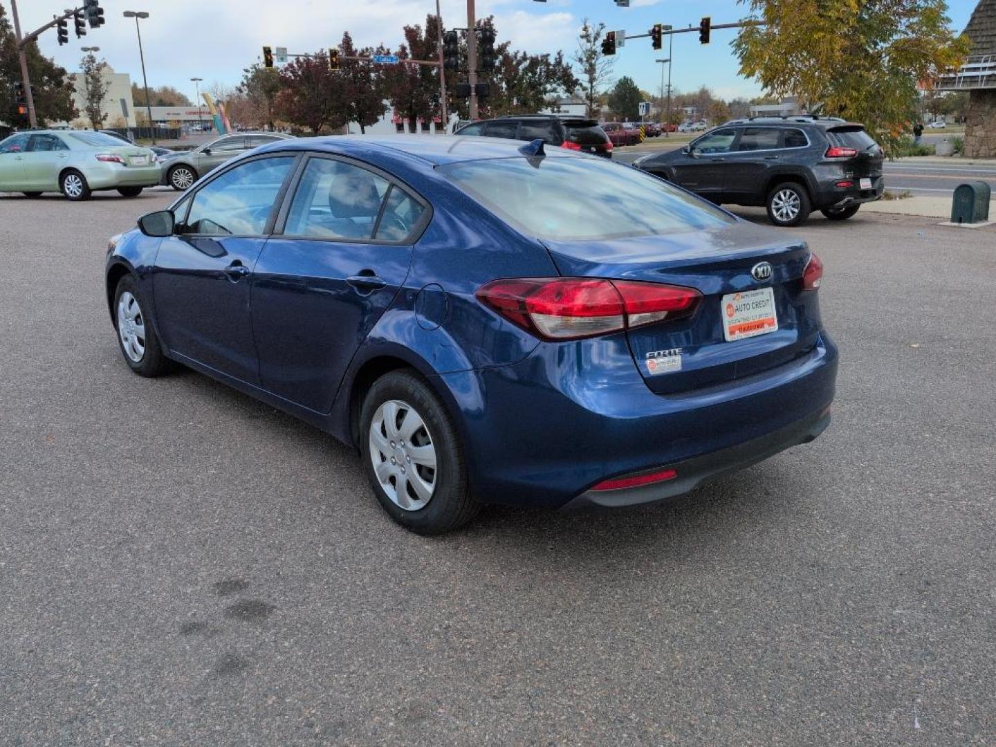 2017 BLUE Kia Forte LX 6A (3KPFL4A71HE) with an 4 Cyl, 2.0L engine, Automatic transmission, located at 10890 W. Colfax Ave., Lakewood, CO, 80215, (303) 274-7692, 39.739914, -105.120132 - Discover exceptional value and reliability with this 2017 Kia Forte LX 6A, now available at our dealership. This well-maintained sedan offers everything you need for a comfortable and efficient driving experience. Equipped with a robust 4-cylinder, 2.0L engine, and smooth 6-speed automatic transmiss - Photo#6