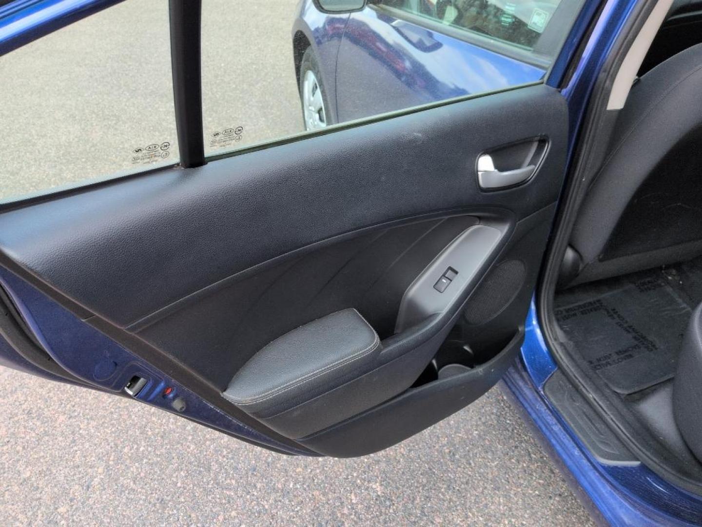 2017 BLUE Kia Forte LX 6A (3KPFL4A71HE) with an 4 Cyl, 2.0L engine, Automatic transmission, located at 10890 W. Colfax Ave., Lakewood, CO, 80215, (303) 274-7692, 39.739914, -105.120132 - Discover exceptional value and reliability with this 2017 Kia Forte LX 6A, now available at our dealership. This well-maintained sedan offers everything you need for a comfortable and efficient driving experience. Equipped with a robust 4-cylinder, 2.0L engine, and smooth 6-speed automatic transmiss - Photo#13