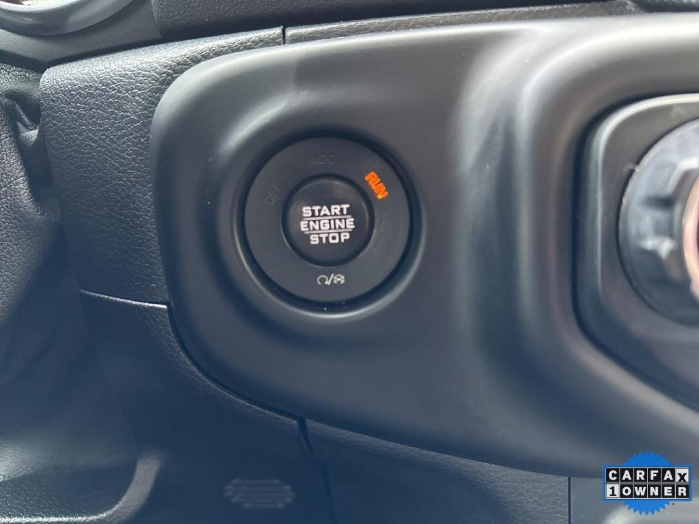 2018 SILVER Jeep Wrangler Unlimited Sahara (1C4HJXEG2JW) with an V6, 3.6L engine, Automatic transmission, located at 10890 W. Colfax Ave., Lakewood, CO, 80215, (303) 274-7692, 39.739914, -105.120132 - <b>Summary</b><br>One Owner And In Excellent Condition, Apple/ Android Carplay, Fully Serviced And Ready For Colorado! Non smoker, you will not find a cleaner Jeep Wrangler anywhere. Never off roaded and not a scratch on this one.<br><br><b>Vehicle Details</b><br>Discover the rugged elegance and off - Photo#74