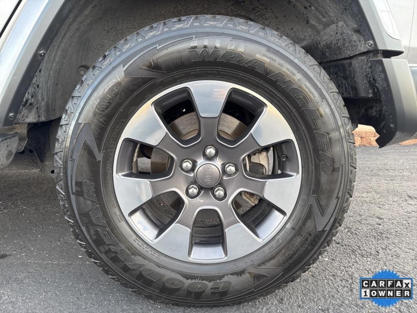 2018 SILVER Jeep Wrangler Unlimited Sahara (1C4HJXEG2JW) with an V6, 3.6L engine, Automatic transmission, located at 10890 W. Colfax Ave., Lakewood, CO, 80215, (303) 274-7692, 39.739914, -105.120132 - <b>Summary</b><br>One Owner And In Excellent Condition, Apple/ Android Carplay, Fully Serviced And Ready For Colorado! Non smoker, you will not find a cleaner Jeep Wrangler anywhere. Never off roaded and not a scratch on this one.<br><br><b>Vehicle Details</b><br>Discover the rugged elegance and off - Photo#79
