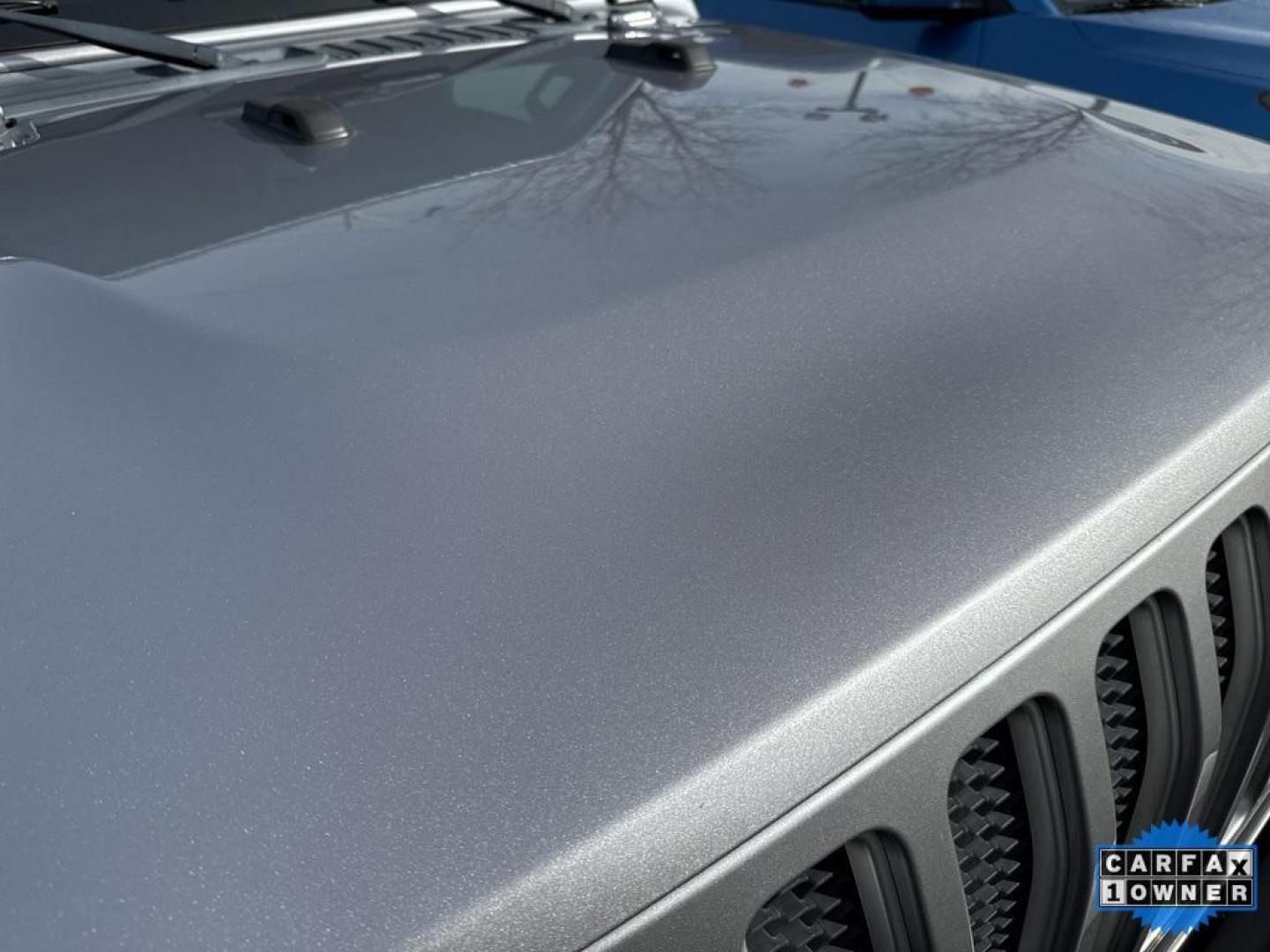 2018 SILVER Jeep Wrangler Unlimited Sahara (1C4HJXEG2JW) with an V6, 3.6L engine, Automatic transmission, located at 10890 W. Colfax Ave., Lakewood, CO, 80215, (303) 274-7692, 39.739914, -105.120132 - <b>Summary</b><br>One Owner And In Excellent Condition, Apple/ Android Carplay, Fully Serviced And Ready For Colorado! Non smoker, you will not find a cleaner Jeep Wrangler anywhere. Never off roaded and not a scratch on this one.<br><br><b>Vehicle Details</b><br>Discover the rugged elegance and off - Photo#92