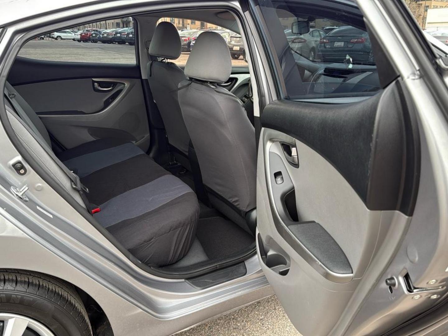 2012 GRAY Hyundai Elantra LIMITED (KMHDH4AE0CU) with an 4 Cyl, 1.8L engine, Automatic transmission, located at 10890 W. Colfax Ave., Lakewood, CO, 80215, (303) 274-7692, 39.739914, -105.120132 - Photo#17
