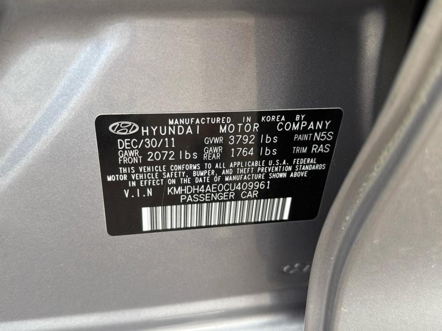 2012 GRAY Hyundai Elantra LIMITED (KMHDH4AE0CU) with an 4 Cyl, 1.8L engine, Automatic transmission, located at 10890 W. Colfax Ave., Lakewood, CO, 80215, (303) 274-7692, 39.739914, -105.120132 - Photo#18