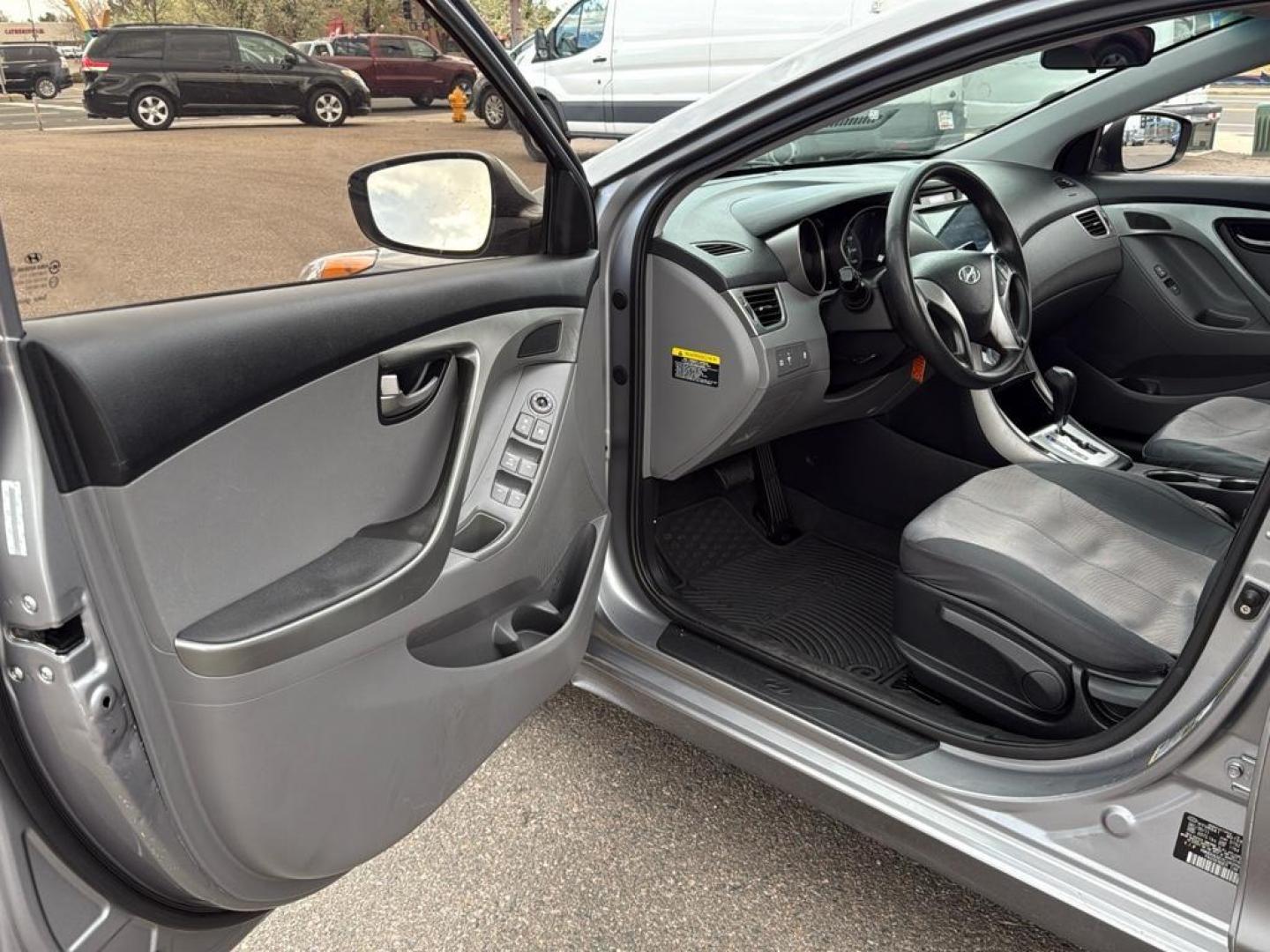 2012 GRAY Hyundai Elantra LIMITED (KMHDH4AE0CU) with an 4 Cyl, 1.8L engine, Automatic transmission, located at 10890 W. Colfax Ave., Lakewood, CO, 80215, (303) 274-7692, 39.739914, -105.120132 - Photo#20