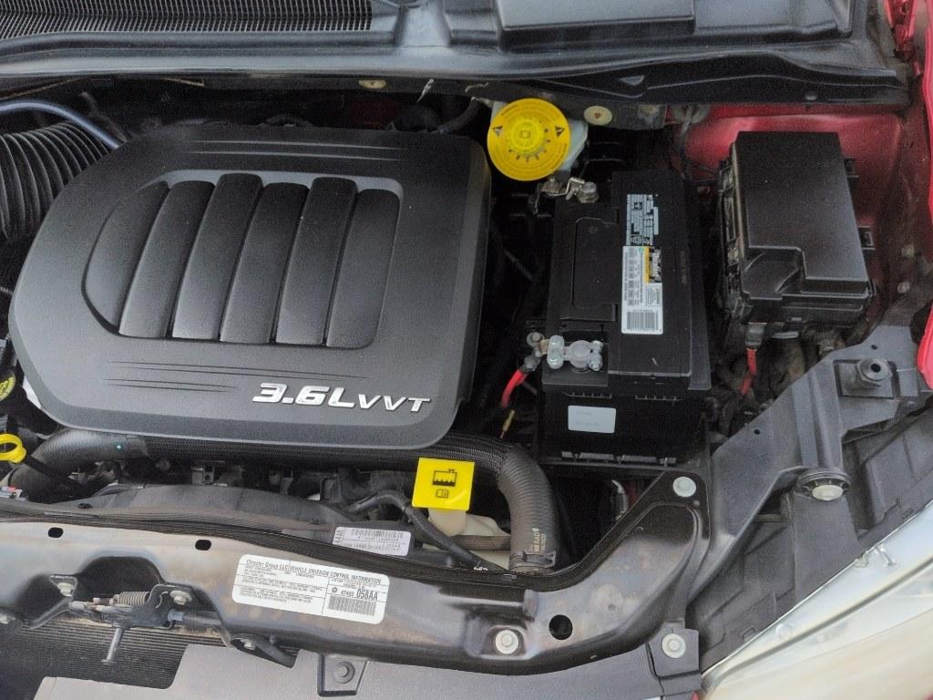 2014 RED Dodge Grand Caravan SXT (2C4RDGCG8ER) with an V6, 3.6L engine, Automatic transmission, located at 10890 W. Colfax Ave., Lakewood, CO, 80215, (303) 274-7692, 39.739914, -105.120132- Photo#21