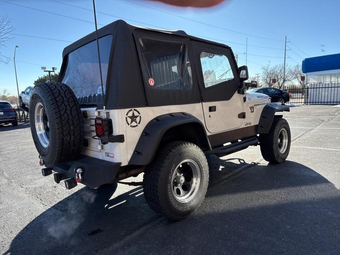 1994 White /Black Jeep Wrangler S (1J4FY19P2RP) with an 2.5L I4 8V engine, Automatic transmission, located at 10890 W. Colfax Ave., Lakewood, CO, 80215, (303) 274-7692, 39.739914, -105.120132 - 1994 Jeep Wrangler 4WD that someone spent a lot of time and money rebuilding so you dont need to! Rebuilt from the ground up and runs great. Lots of extras goodies and ready for any sort of adventure. <br><br>D1 Auto NEVER charges dealer fees! All cars have clean titles and have been inspected for m - Photo#3