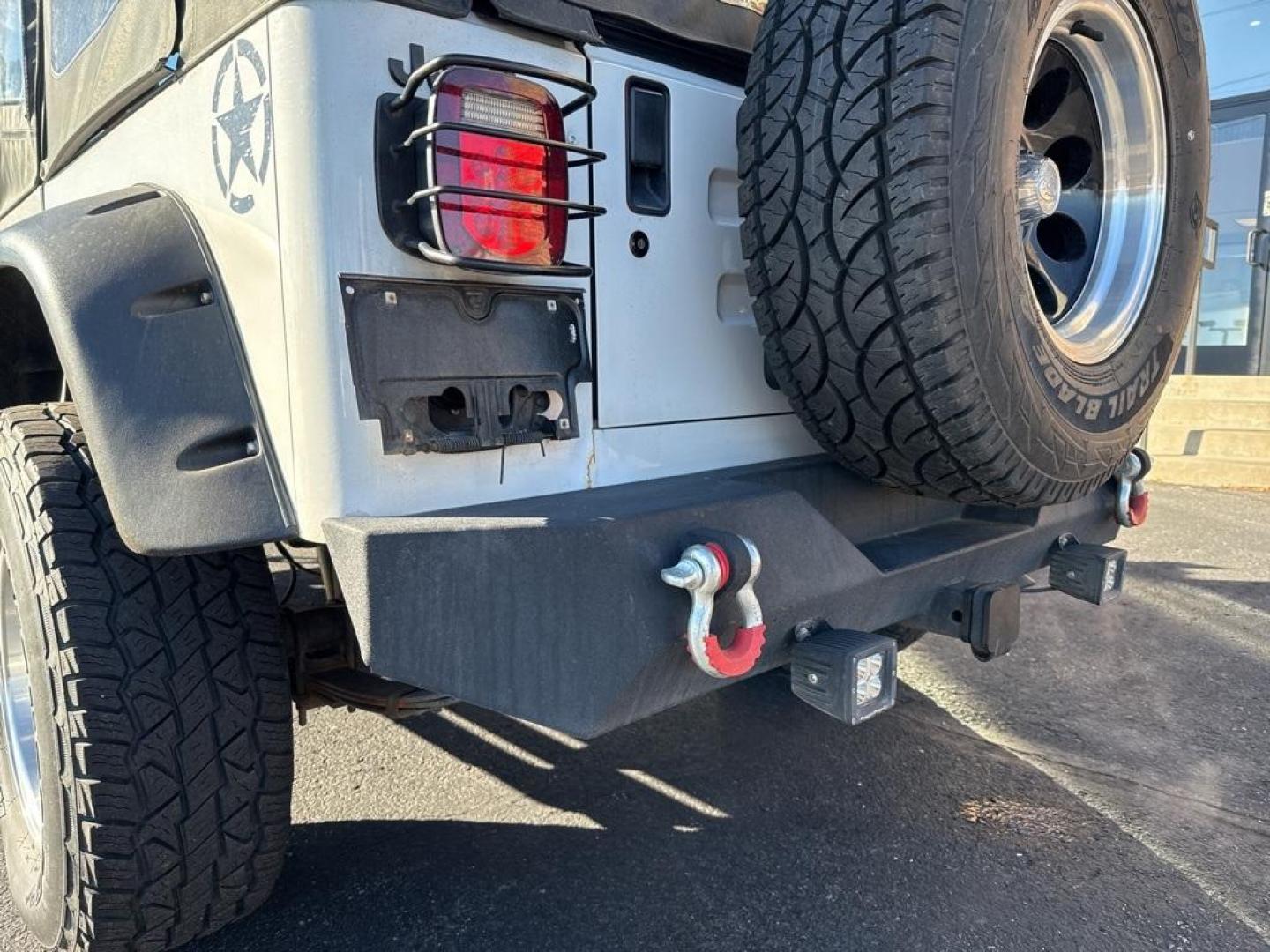 1994 White /Black Jeep Wrangler S (1J4FY19P2RP) with an 2.5L I4 8V engine, Automatic transmission, located at 10890 W. Colfax Ave., Lakewood, CO, 80215, (303) 274-7692, 39.739914, -105.120132 - 1994 Jeep Wrangler 4WD that someone spent a lot of time and money rebuilding so you dont need to! Rebuilt from the ground up and runs great. Lots of extras goodies and ready for any sort of adventure. <br><br>D1 Auto NEVER charges dealer fees! All cars have clean titles and have been inspected for m - Photo#17