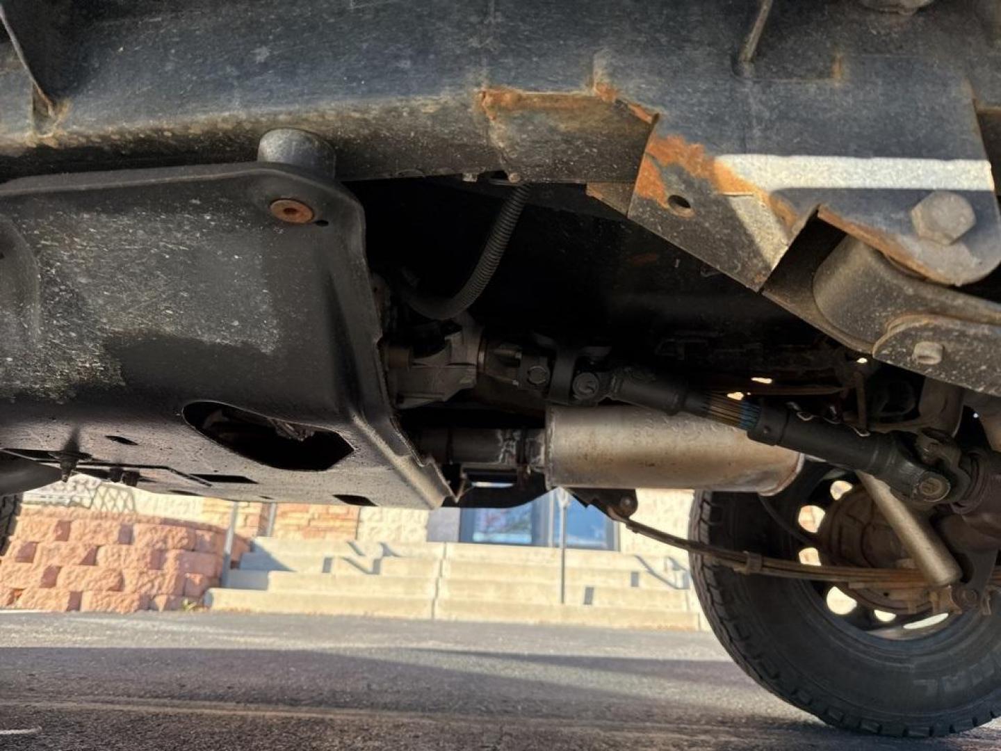 1994 White /Black Jeep Wrangler S (1J4FY19P2RP) with an 2.5L I4 8V engine, Automatic transmission, located at 10890 W. Colfax Ave., Lakewood, CO, 80215, (303) 274-7692, 39.739914, -105.120132 - 1994 Jeep Wrangler 4WD that someone spent a lot of time and money rebuilding so you dont need to! Rebuilt from the ground up and runs great. Lots of extras goodies and ready for any sort of adventure. <br><br>D1 Auto NEVER charges dealer fees! All cars have clean titles and have been inspected for m - Photo#25
