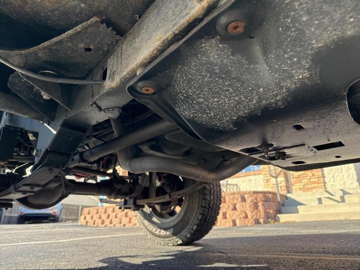 1994 White /Black Jeep Wrangler S (1J4FY19P2RP) with an 2.5L I4 8V engine, Automatic transmission, located at 10890 W. Colfax Ave., Lakewood, CO, 80215, (303) 274-7692, 39.739914, -105.120132 - 1994 Jeep Wrangler 4WD that someone spent a lot of time and money rebuilding so you dont need to! Rebuilt from the ground up and runs great. Lots of extras goodies and ready for any sort of adventure. <br><br>D1 Auto NEVER charges dealer fees! All cars have clean titles and have been inspected for m - Photo#26