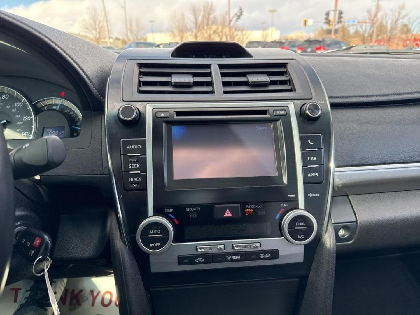 2012 GRAY Toyota Camry SE (4T1BF1FK6CU) with an 4 Cyl, 2.5L engine, Automatic transmission, located at 10890 W. Colfax Ave., Lakewood, CO, 80215, (303) 274-7692, 39.739914, -105.120132 - Discover the reliability and comfort of the 2012 Toyota Camry SE, a vehicle that seamlessly blends performance with practicality. This model features a robust 4-cylinder, 2.5L engine that delivers a smooth and efficient driving experience, perfectly suited for both city commutes and long highway jou - Photo#30