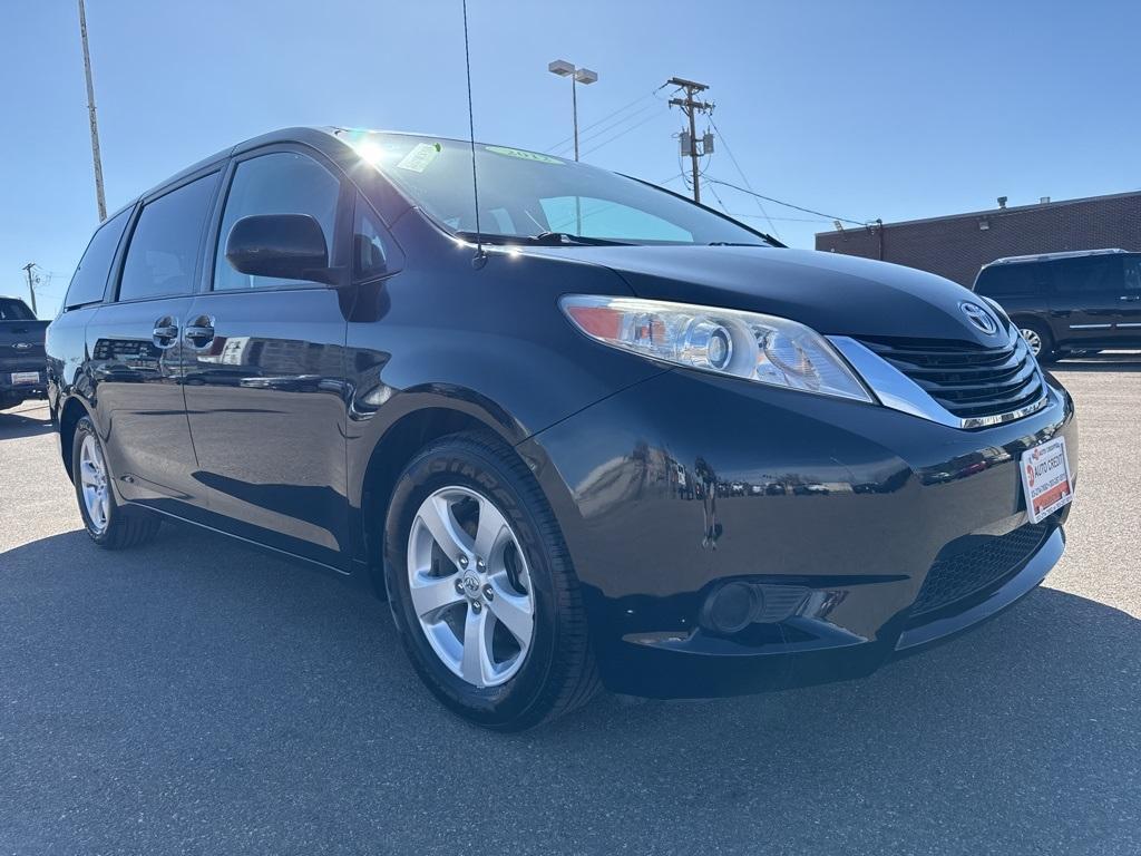 2012 BLACK Toyota Sienna LE FWD 8-PASSENGER V (5TDKK3DC0CS) with an V6, 3.5L engine, Automatic transmission, located at 10890 W. Colfax Ave., Lakewood, CO, 80215, (303) 274-7692, 39.739914, -105.120132 - Discover the perfect blend of comfort, versatility, and reliability with this 2012 Toyota Sienna LE FWD 8-Passenger Van. Designed to accommodate the needs of families and adventurers alike, this vehicle offers ample space without compromising on performance. <br><br>Under the hood, you'll find a rob - Photo#27