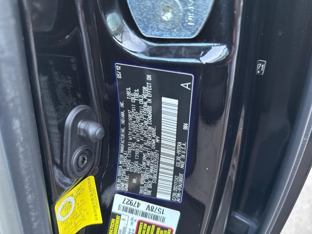 2012 BLACK Toyota Sienna LE FWD 8-PASSENGER V (5TDKK3DC0CS) with an V6, 3.5L engine, Automatic transmission, located at 10890 W. Colfax Ave., Lakewood, CO, 80215, (303) 274-7692, 39.739914, -105.120132 - Discover the perfect blend of comfort, versatility, and reliability with this 2012 Toyota Sienna LE FWD 8-Passenger Van. Designed to accommodate the needs of families and adventurers alike, this vehicle offers ample space without compromising on performance. <br><br>Under the hood, you'll find a rob - Photo#46