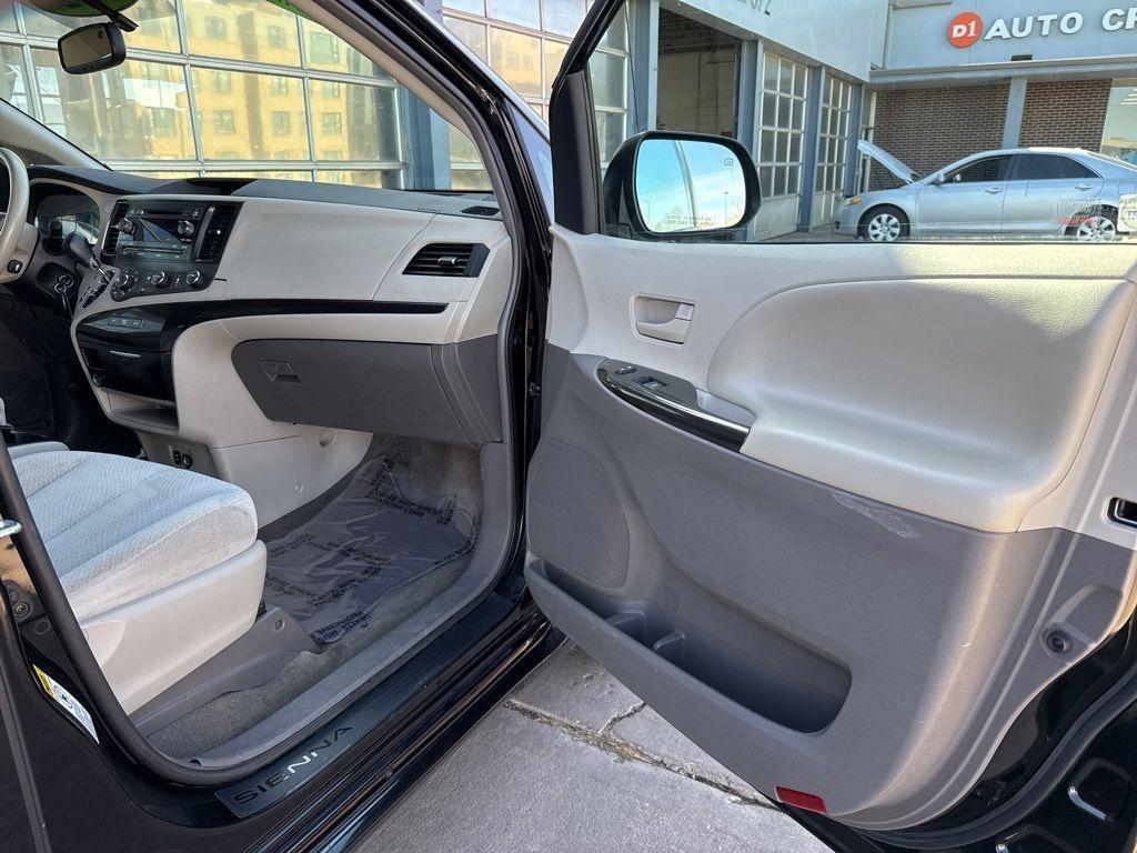 2012 BLACK Toyota Sienna LE FWD 8-PASSENGER V (5TDKK3DC0CS) with an V6, 3.5L engine, Automatic transmission, located at 10890 W. Colfax Ave., Lakewood, CO, 80215, (303) 274-7692, 39.739914, -105.120132 - Discover the perfect blend of comfort, versatility, and reliability with this 2012 Toyota Sienna LE FWD 8-Passenger Van. Designed to accommodate the needs of families and adventurers alike, this vehicle offers ample space without compromising on performance. <br><br>Under the hood, you'll find a rob - Photo#20