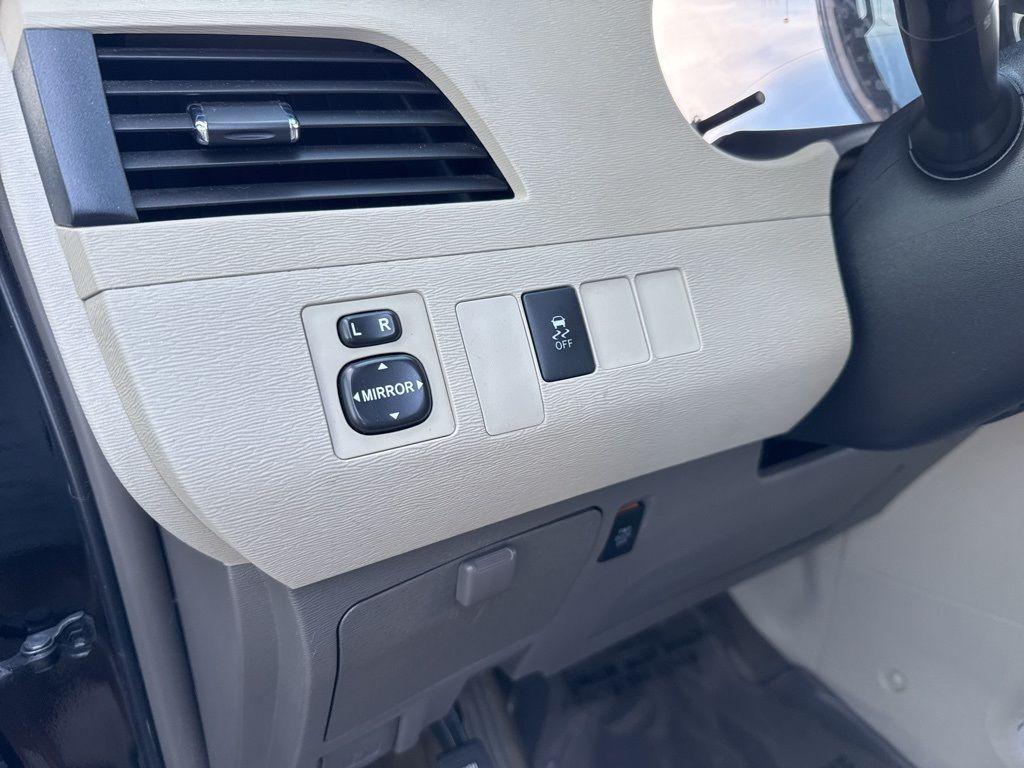 2012 BLACK Toyota Sienna LE FWD 8-PASSENGER V (5TDKK3DC0CS) with an V6, 3.5L engine, Automatic transmission, located at 10890 W. Colfax Ave., Lakewood, CO, 80215, (303) 274-7692, 39.739914, -105.120132 - Discover the perfect blend of comfort, versatility, and reliability with this 2012 Toyota Sienna LE FWD 8-Passenger Van. Designed to accommodate the needs of families and adventurers alike, this vehicle offers ample space without compromising on performance. <br><br>Under the hood, you'll find a rob - Photo#23