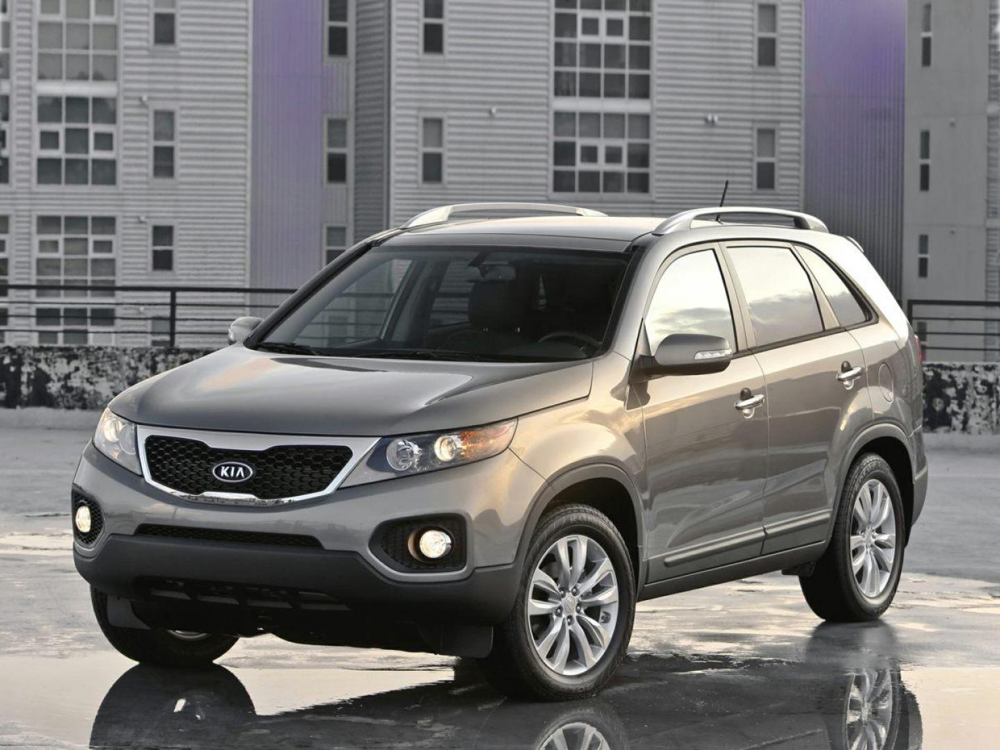 2011 White Sand Beige /Black Kia Sorento EX (5XYKUDA23BG) with an 3.5L V6 DOHC engine, Automatic transmission, located at 10890 W. Colfax Ave., Lakewood, CO, 80215, (303) 274-7692, 39.739914, -105.120132 - 2011 Kia Sorento AWD 3.5L V6 DOHC, AWD.<br><br>D1 Auto NEVER charges dealer fees! All cars have clean titles and have been inspected for mechanical issues. We have financing for everyone. Good credit, bad credit, first time buyers.<br><br>Please call Lakewood Location 303-274-7692 or Thornton 303-28 - Photo#0