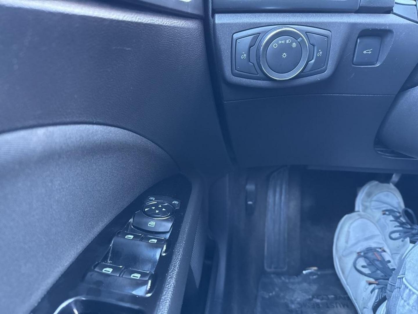 2015 BEIGE Ford Fusion Hybrid SE Hybrid (3FA6P0LU4FR) with an 4 Cyl, 2.0L engine, Automatic transmission, located at 10890 W. Colfax Ave., Lakewood, CO, 80215, (303) 274-7692, 39.739914, -105.120132 - Photo#42