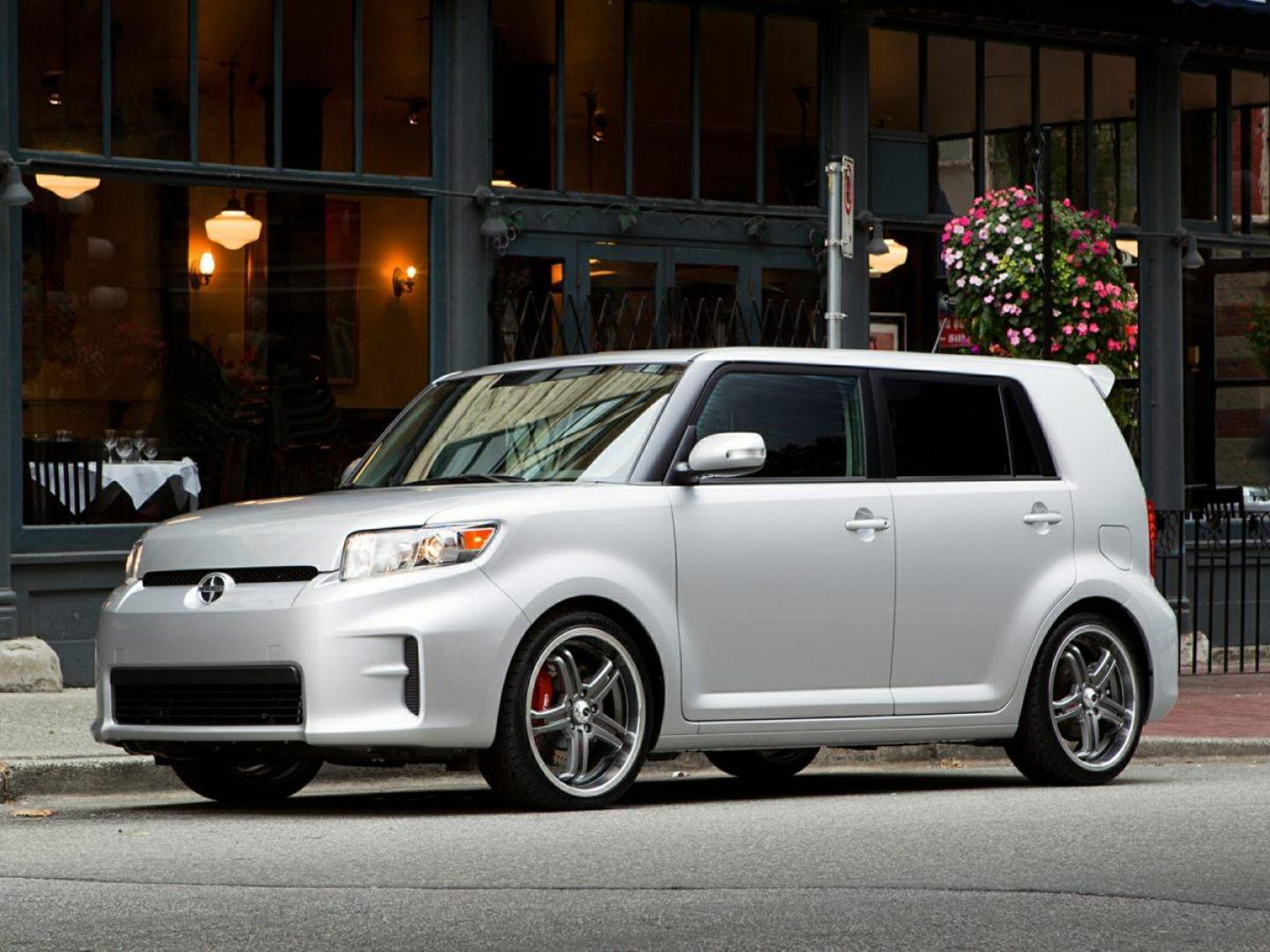 2012 Classic Silver Metallic Scion xB (JTLZE4FE7CJ) with an 2.4L 4-Cylinder DOHC 16V engine, Manual transmission, located at 10890 W. Colfax Ave., Lakewood, CO, 80215, (303) 274-7692, 39.739914, -105.120132 - 2012 Scion xB CARFAX One-Owner. FWD<br><br>D1 Auto NEVER charges dealer fees! All cars have clean titles and have been inspected for mechanical issues. We have financing for everyone. Good credit, bad credit, first time buyers.<br><br>Please call Lakewood Location 303-274-7692 or Thornton 303-287-55 - Photo#1