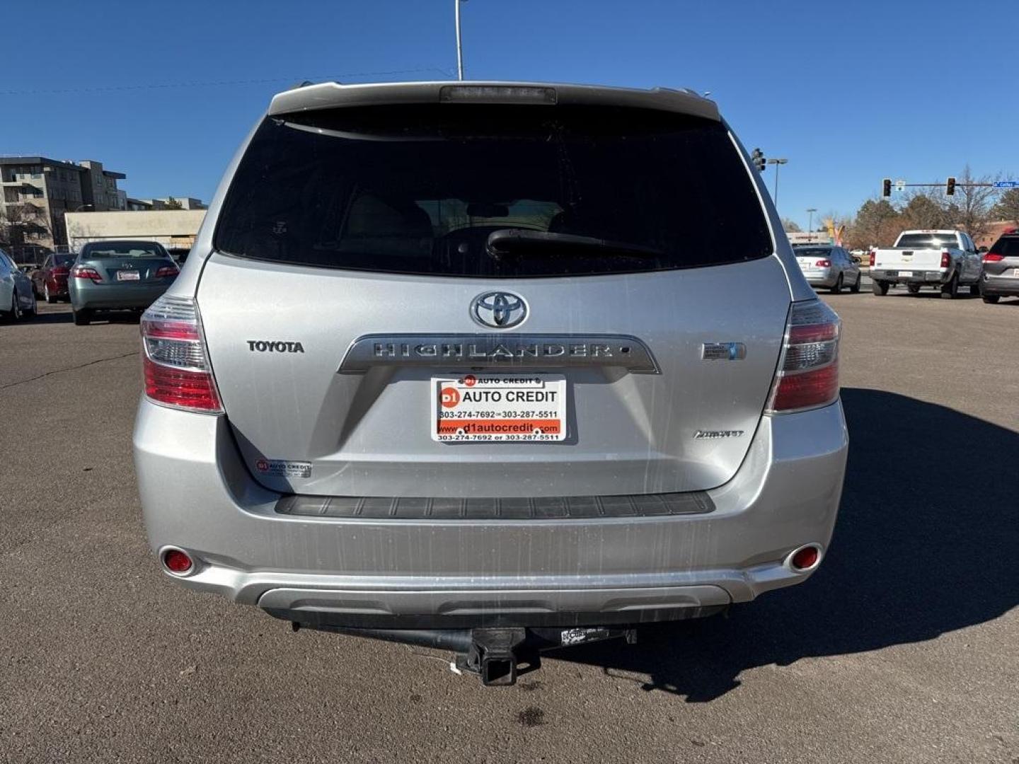 2008 Classic Silver Metallic /Ash Toyota Highlander Hybrid Limited (JTEEW44A382) with an 3.3L V6 MPI DOHC engine, CVT transmission, located at 10890 W. Colfax Ave., Lakewood, CO, 80215, (303) 274-7692, 39.739914, -105.120132 - 2008 Toyota Highlander Hybrid AWD 3.3L V6 MPI DOHC.<br><br>D1 Auto NEVER charges dealer fees! All cars have clean titles and have been inspected for mechanical issues. We have financing for everyone. Good credit, bad credit, first time buyers.<br>Clean CARFAX.<br>Please call Lakewood Location 303-27 - Photo#5