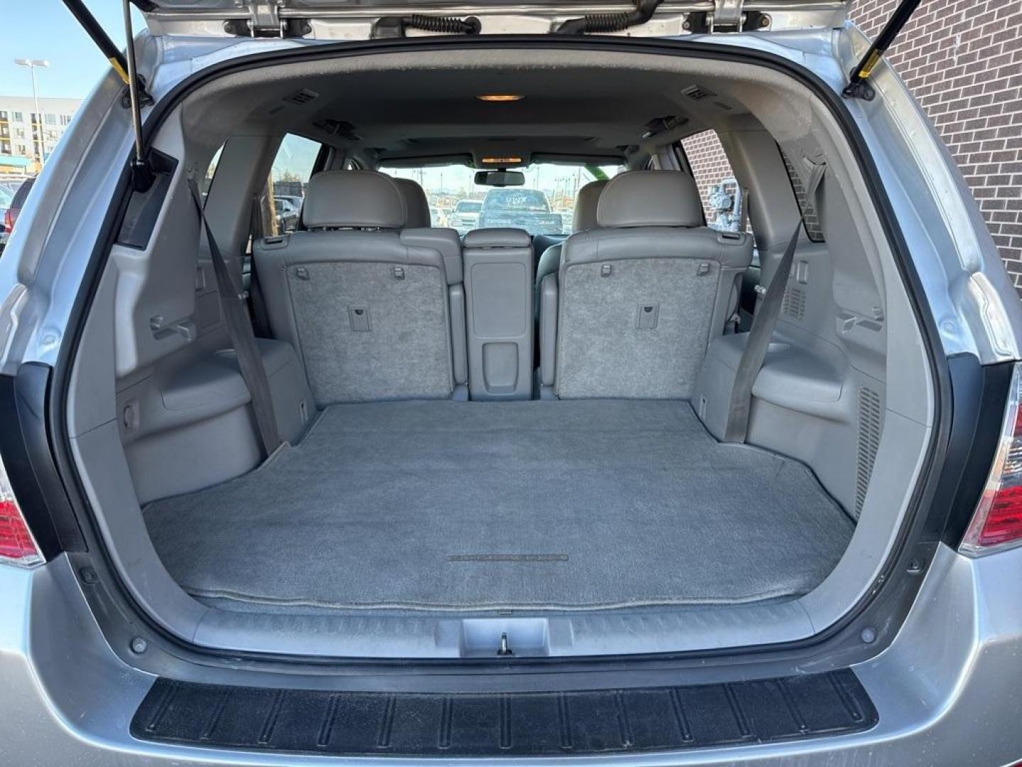 2008 Classic Silver Metallic /Ash Toyota Highlander Hybrid Limited (JTEEW44A382) with an 3.3L V6 MPI DOHC engine, CVT transmission, located at 10890 W. Colfax Ave., Lakewood, CO, 80215, (303) 274-7692, 39.739914, -105.120132 - 2008 Toyota Highlander Hybrid AWD 3.3L V6 MPI DOHC.<br><br>D1 Auto NEVER charges dealer fees! All cars have clean titles and have been inspected for mechanical issues. We have financing for everyone. Good credit, bad credit, first time buyers.<br>Clean CARFAX.<br>Please call Lakewood Location 303-27 - Photo#20