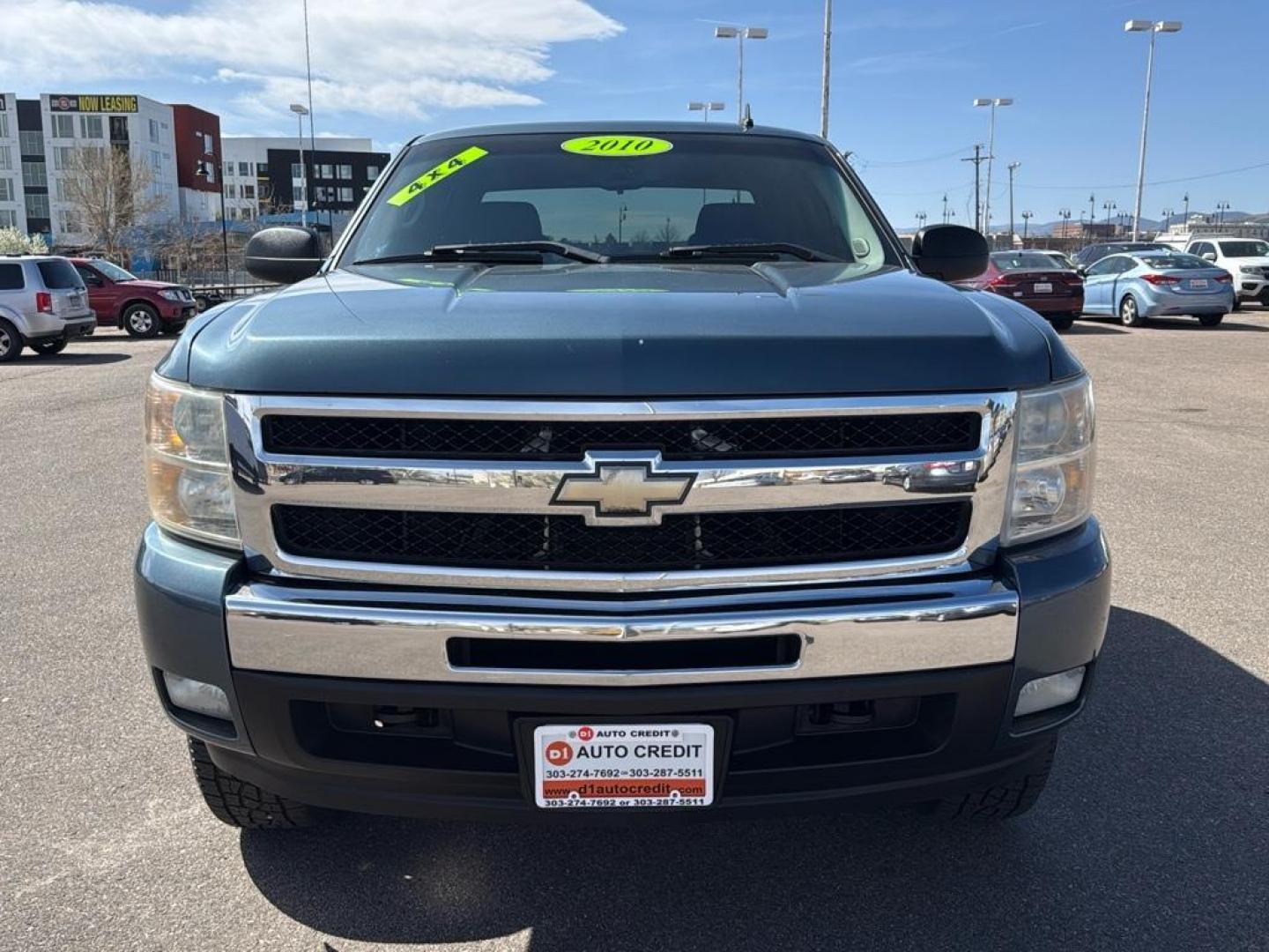2010 BLUE Chevrolet Silverado LT (1GCSKSE36AZ) with an V8, 5.3L engine, Automatic transmission, located at 10890 W. Colfax Ave., Lakewood, CO, 80215, (303) 274-7692, 39.739914, -105.120132 - Photo#1