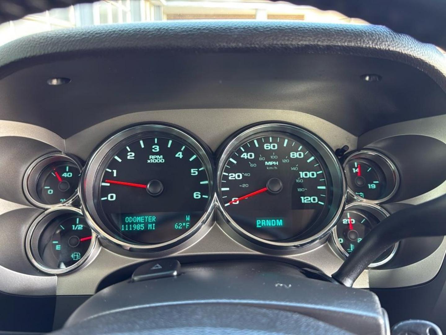 2010 BLUE Chevrolet Silverado LT (1GCSKSE36AZ) with an V8, 5.3L engine, Automatic transmission, located at 10890 W. Colfax Ave., Lakewood, CO, 80215, (303) 274-7692, 39.739914, -105.120132 - Photo#9