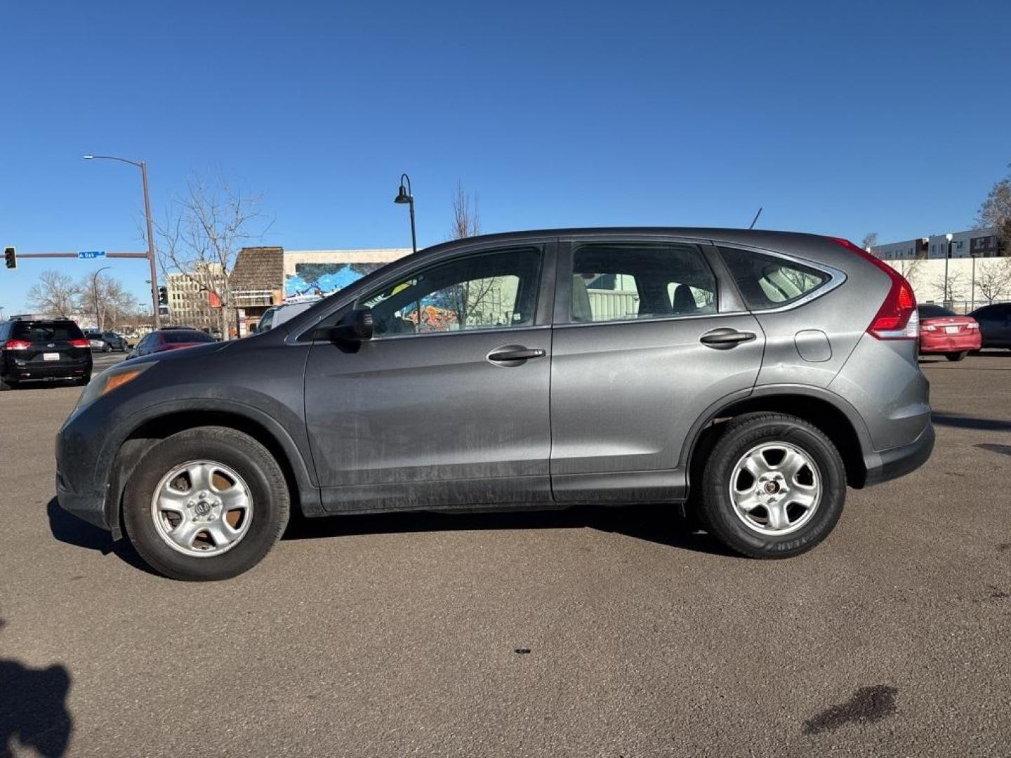 2013 Gray /Gray Honda CR-V LX (2HKRM4H33DH) with an 2.4L I4 DOHC 16V i-VTEC engine, Automatic transmission, located at 10890 W. Colfax Ave., Lakewood, CO, 80215, (303) 274-7692, 39.739914, -105.120132 - 2013 Honda CR-V AWD AWD.<br><br>D1 Auto NEVER charges dealer fees! All cars have clean titles and have been inspected for mechanical issues. We have financing for everyone. Good credit, bad credit, first time buyers.<br><br>Please call Lakewood Location 303-274-7692 or Thornton 303-287-5511 to sched - Photo#7