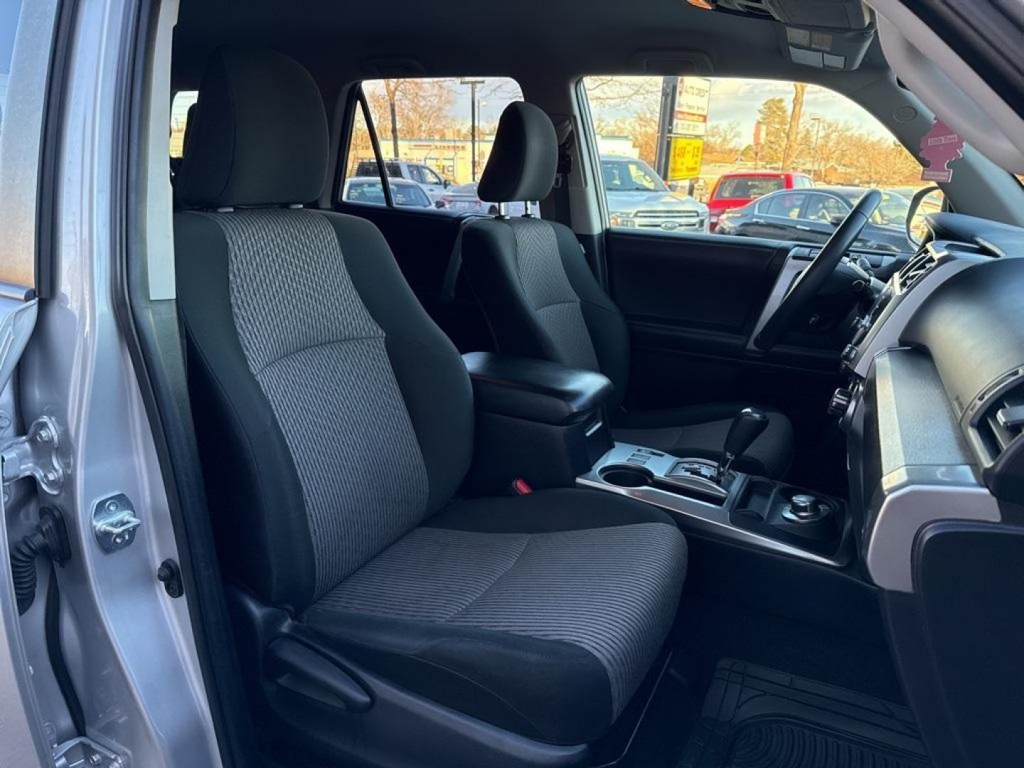 2021 Classic Silver Metallic /Gray Toyota 4Runner SR5 (JTEMU5JR1M5) with an 4.0L V6 SMPI DOHC engine, Automatic transmission, located at 10890 W. Colfax Ave., Lakewood, CO, 80215, (303) 274-7692, 39.739914, -105.120132 - 2021 Toyota 4Runner SR5 4WD With 3rd Row Seating!! No accidents and has a clean title. Well maintained and loaded with, Apple/ Android Carplay, backup camera, 3 rows of seating, power seat and more. <br><br> All Cars Have Clean Titles And Are Serviced Before Sale., Clean Carfax, No Accident, Apple/ - Photo#20