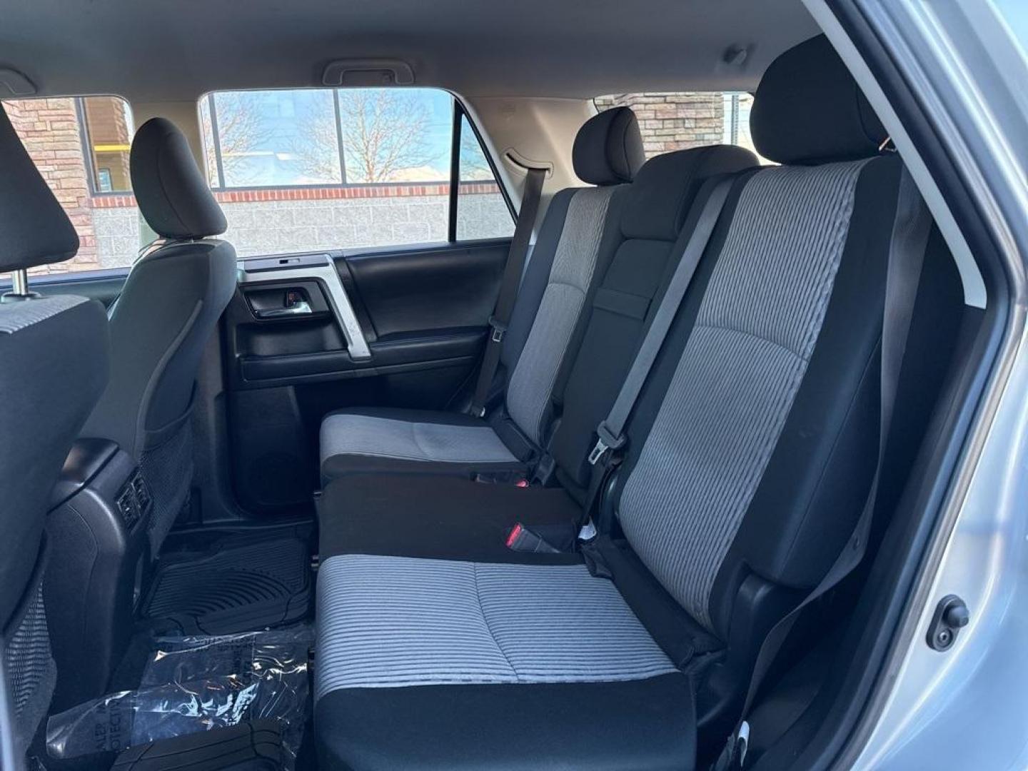 2021 Classic Silver Metallic /Gray Toyota 4Runner SR5 (JTEMU5JR1M5) with an 4.0L V6 SMPI DOHC engine, Automatic transmission, located at 10890 W. Colfax Ave., Lakewood, CO, 80215, (303) 274-7692, 39.739914, -105.120132 - 2021 Toyota 4Runner SR5 4WD With 3rd Row Seating!! No accidents and has a clean title. Well maintained and loaded with, Apple/ Android Carplay, backup camera, 3 rows of seating, power seat and more. <br><br> All Cars Have Clean Titles And Are Serviced Before Sale., Clean Carfax, No Accident, Apple/ - Photo#21
