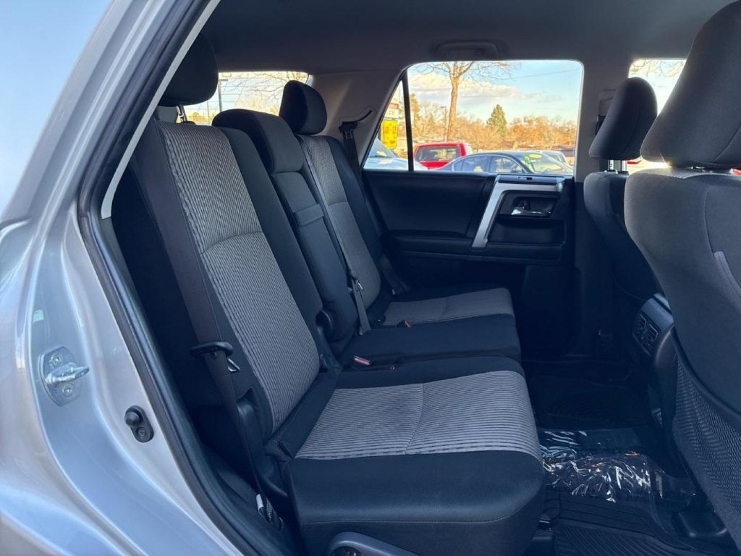 2021 Classic Silver Metallic /Gray Toyota 4Runner SR5 (JTEMU5JR1M5) with an 4.0L V6 SMPI DOHC engine, Automatic transmission, located at 10890 W. Colfax Ave., Lakewood, CO, 80215, (303) 274-7692, 39.739914, -105.120132 - 2021 Toyota 4Runner SR5 4WD With 3rd Row Seating!! No accidents and has a clean title. Well maintained and loaded with, Apple/ Android Carplay, backup camera, 3 rows of seating, power seat and more. <br><br> All Cars Have Clean Titles And Are Serviced Before Sale., Clean Carfax, No Accident, Apple/ - Photo#31