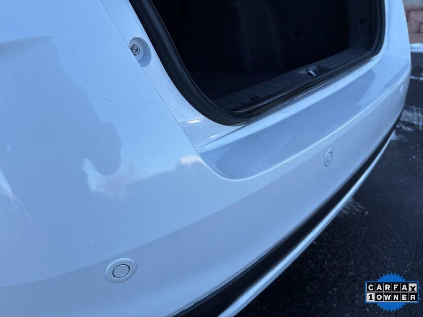 2022 WHITE /ACTUAL Nissan Versa SV (3N1CN8EV9NL) with an 4 Cyl, 1.6L engine, Automatic transmission, located at 10890 W. Colfax Ave., Lakewood, CO, 80215, (303) 274-7692, 39.739914, -105.120132 - Photo#26