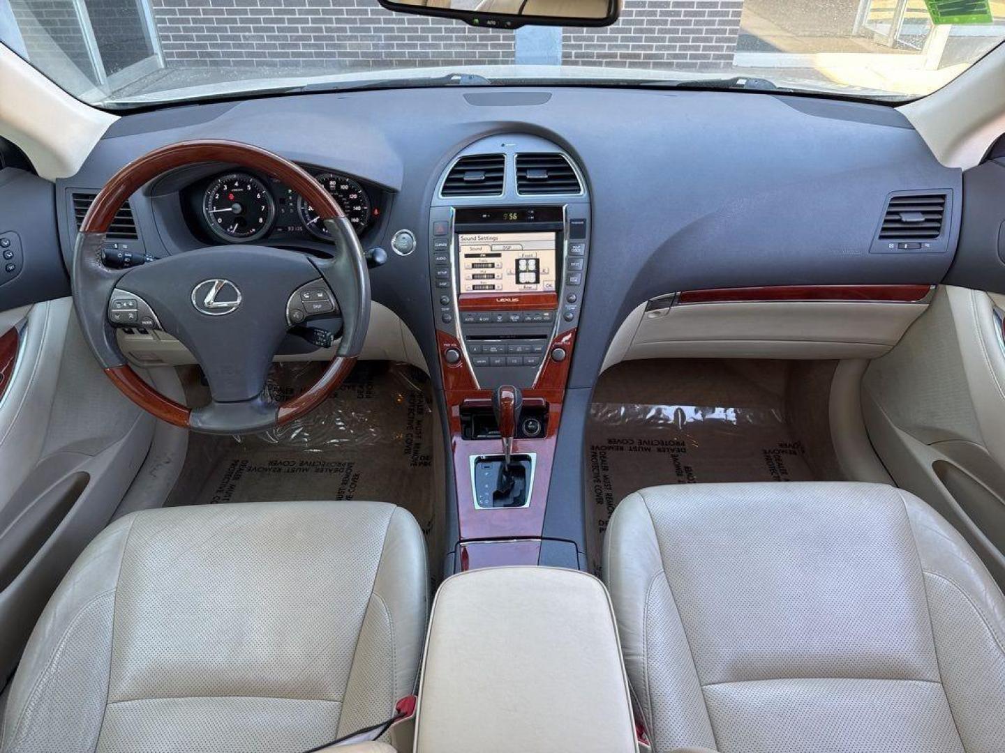 2011 GOLD Lexus ES 350 Base (JTHBK1EG6B2) with an V6, 3.5L engine, Automatic transmission, located at 10890 W. Colfax Ave., Lakewood, CO, 80215, (303) 274-7692, 39.739914, -105.120132 - Photo#10