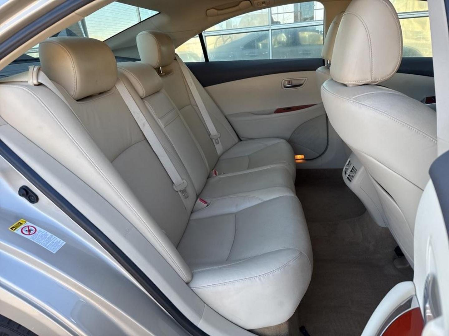 2011 GOLD Lexus ES 350 Base (JTHBK1EG6B2) with an V6, 3.5L engine, Automatic transmission, located at 10890 W. Colfax Ave., Lakewood, CO, 80215, (303) 274-7692, 39.739914, -105.120132 - Photo#47