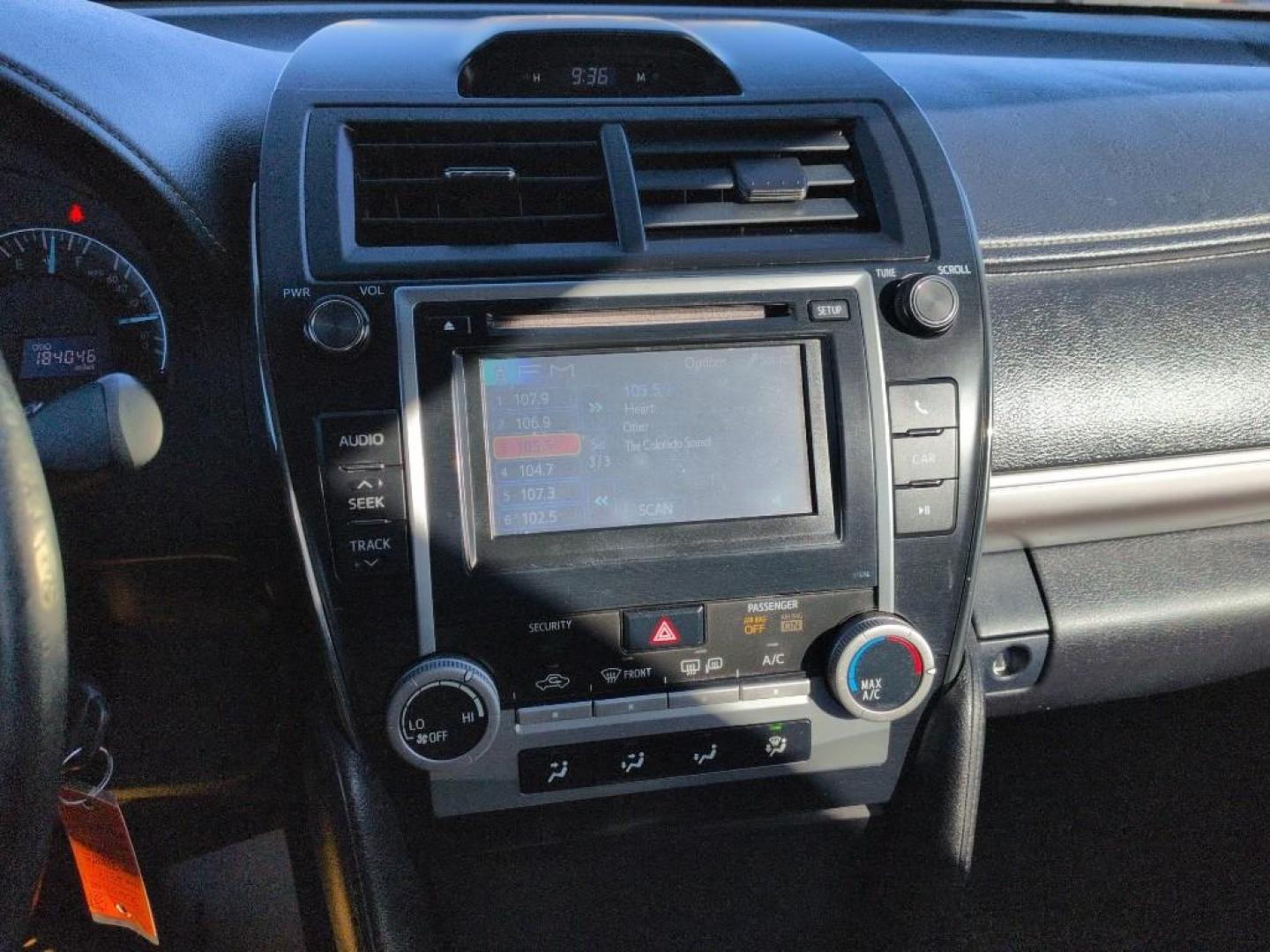2014 BLACK Toyota Camry SE (4T1BF1FK5EU) with an 4 Cyl, 2.5L engine, Automatic transmission, located at 10890 W. Colfax Ave., Lakewood, CO, 80215, (303) 274-7692, 39.739914, -105.120132 - Photo#12