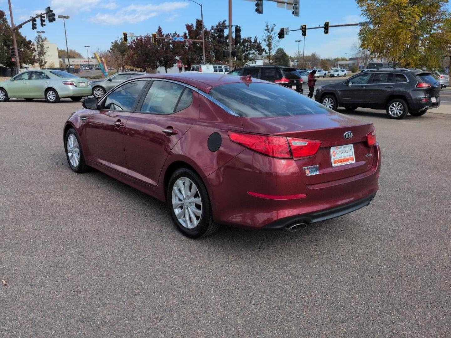 2015 RED Kia Optima EX (5XXGN4A71FG) with an 4 Cyl, 2.4L engine, Automatic transmission, located at 10890 W. Colfax Ave., Lakewood, CO, 80215, (303) 274-7692, 39.739914, -105.120132 - Photo#6