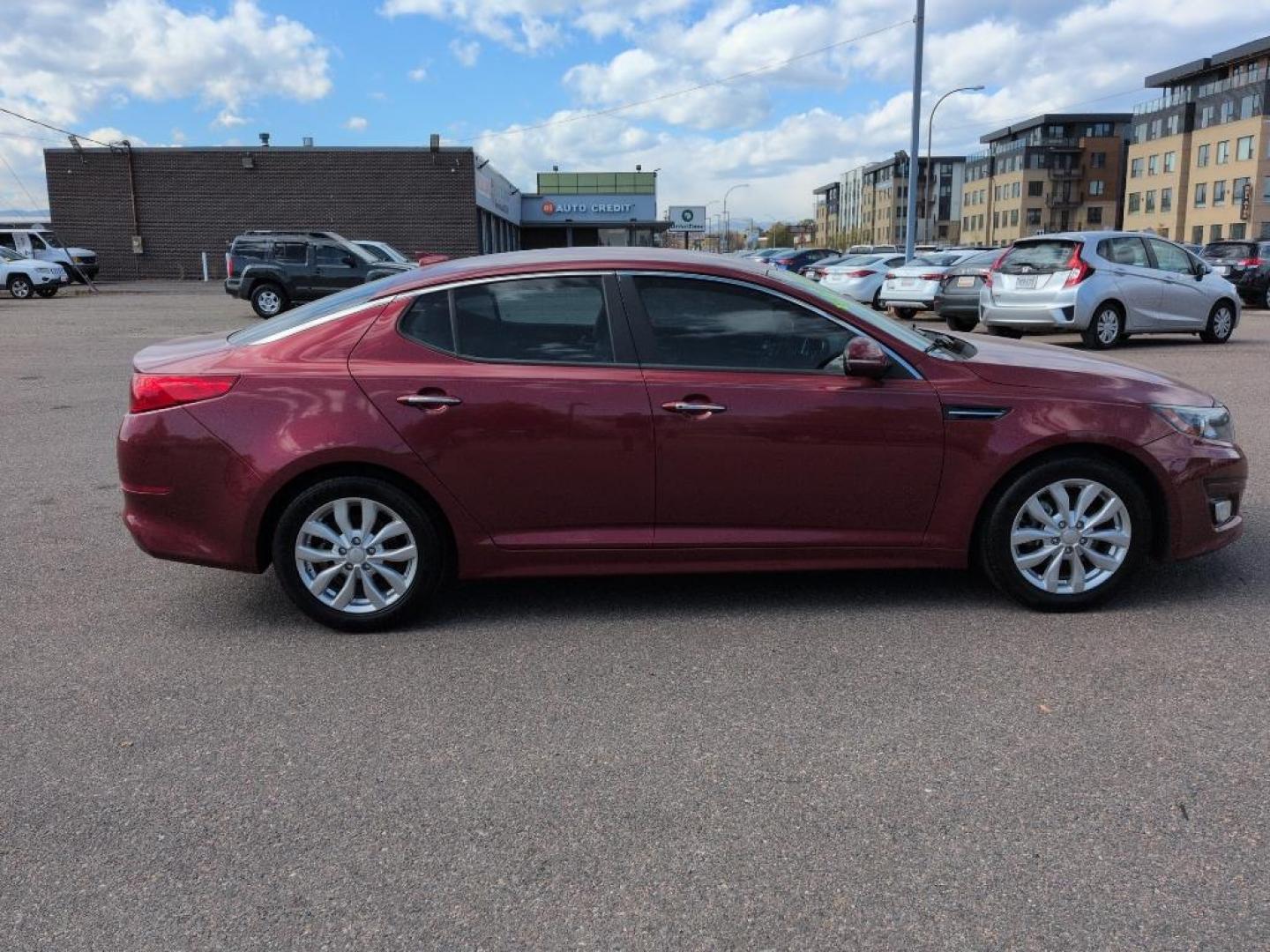 2015 RED Kia Optima EX (5XXGN4A71FG) with an 4 Cyl, 2.4L engine, Automatic transmission, located at 10890 W. Colfax Ave., Lakewood, CO, 80215, (303) 274-7692, 39.739914, -105.120132 - Photo#3