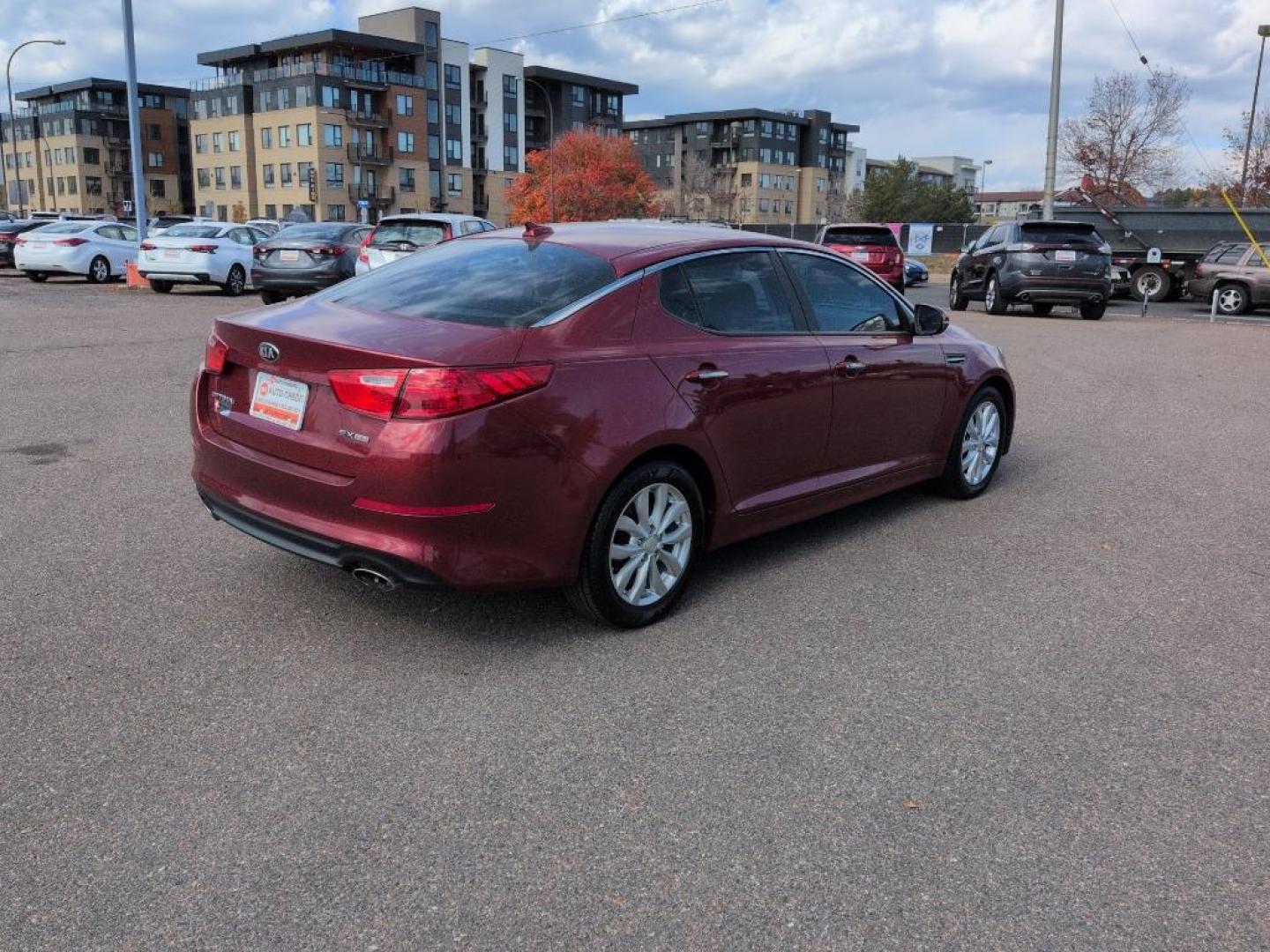 2015 RED Kia Optima EX (5XXGN4A71FG) with an 4 Cyl, 2.4L engine, Automatic transmission, located at 10890 W. Colfax Ave., Lakewood, CO, 80215, (303) 274-7692, 39.739914, -105.120132 - Photo#4