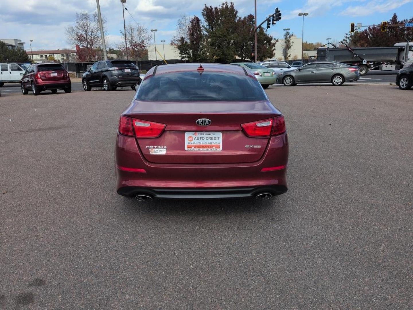 2015 RED Kia Optima EX (5XXGN4A71FG) with an 4 Cyl, 2.4L engine, Automatic transmission, located at 10890 W. Colfax Ave., Lakewood, CO, 80215, (303) 274-7692, 39.739914, -105.120132 - Photo#5