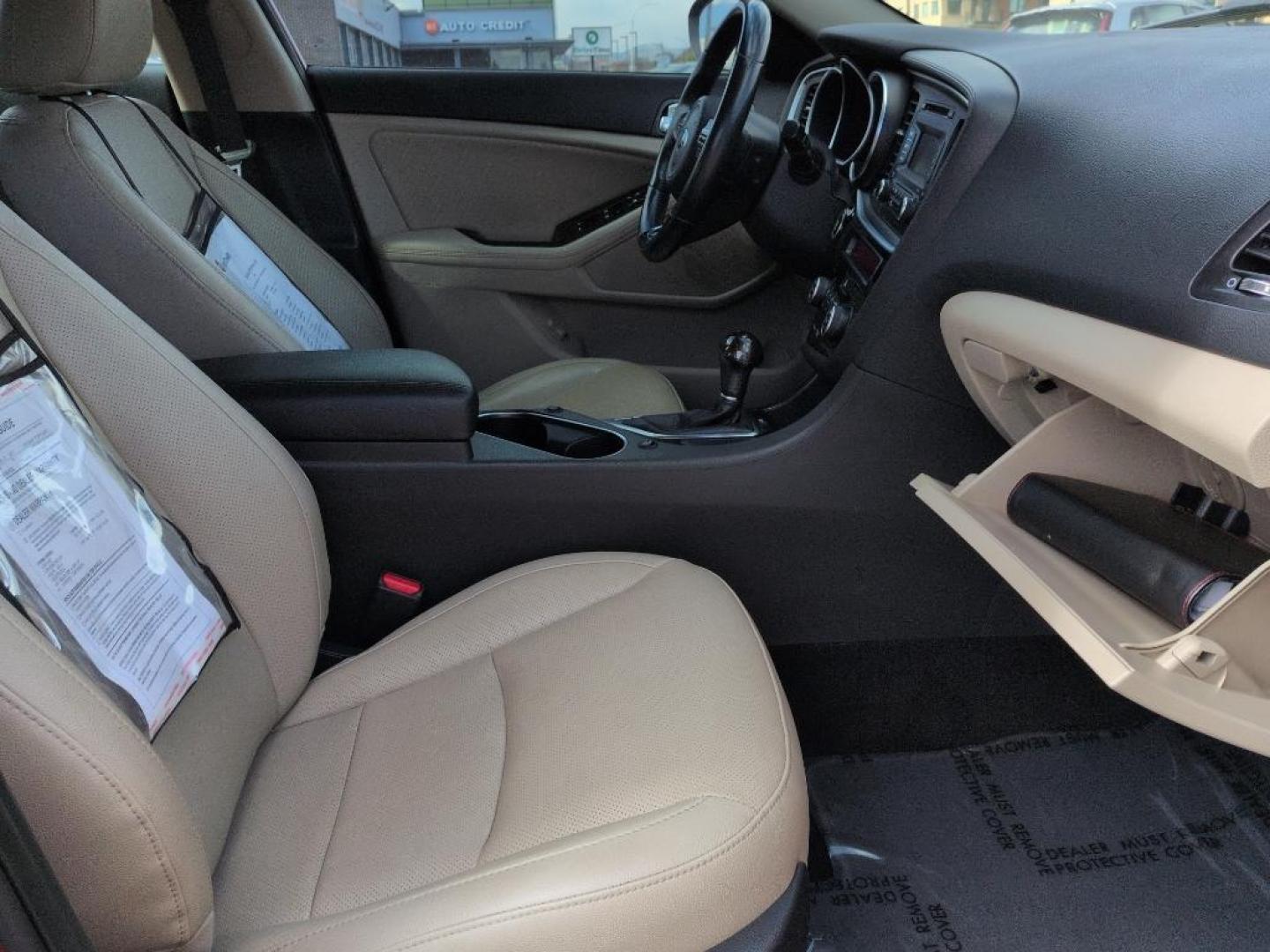 2015 RED Kia Optima EX (5XXGN4A71FG) with an 4 Cyl, 2.4L engine, Automatic transmission, located at 10890 W. Colfax Ave., Lakewood, CO, 80215, (303) 274-7692, 39.739914, -105.120132 - Photo#17